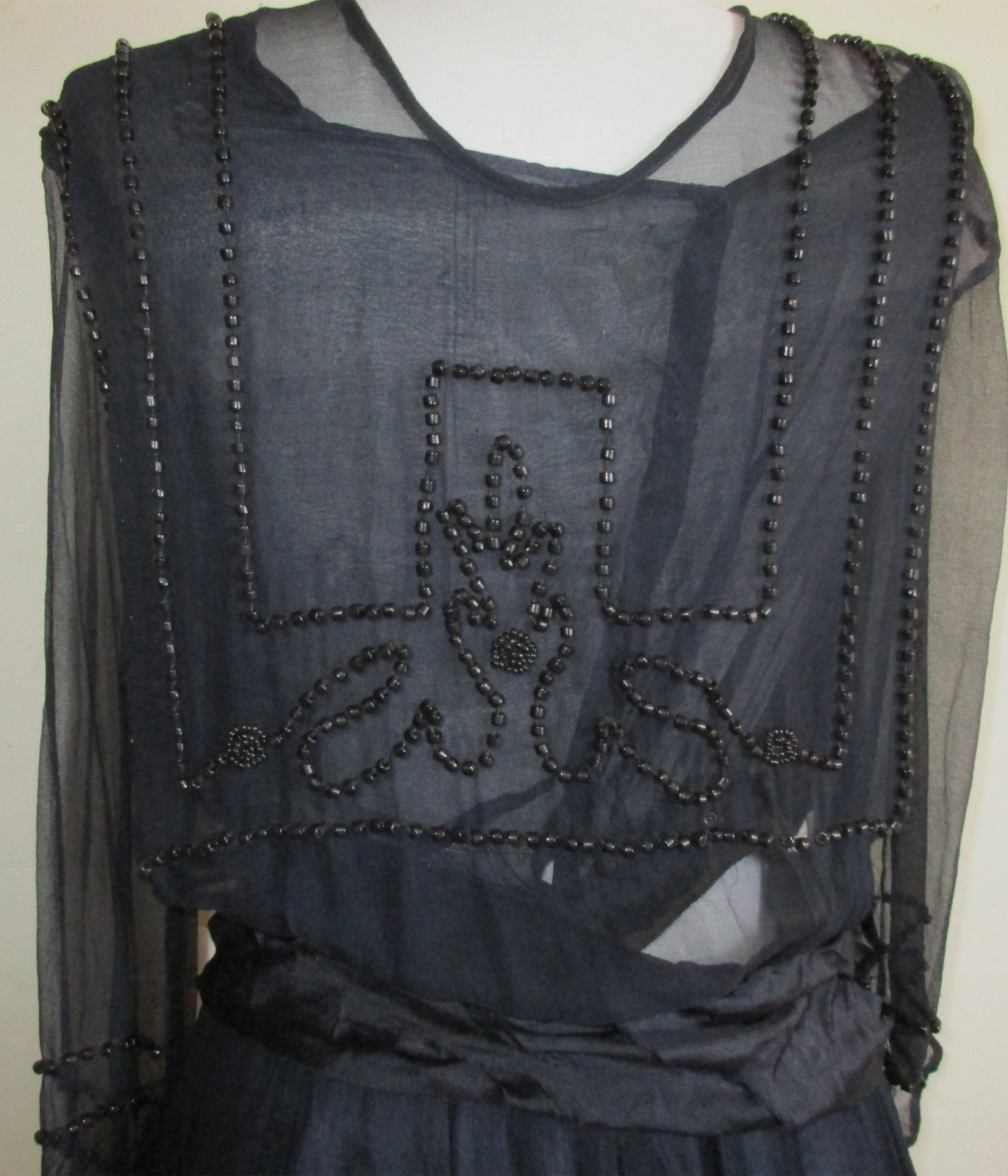 Vintage/Antique 1920&rsquo;s Art Deco Black Silk Chiffon Jet Beaded Flapper Dress