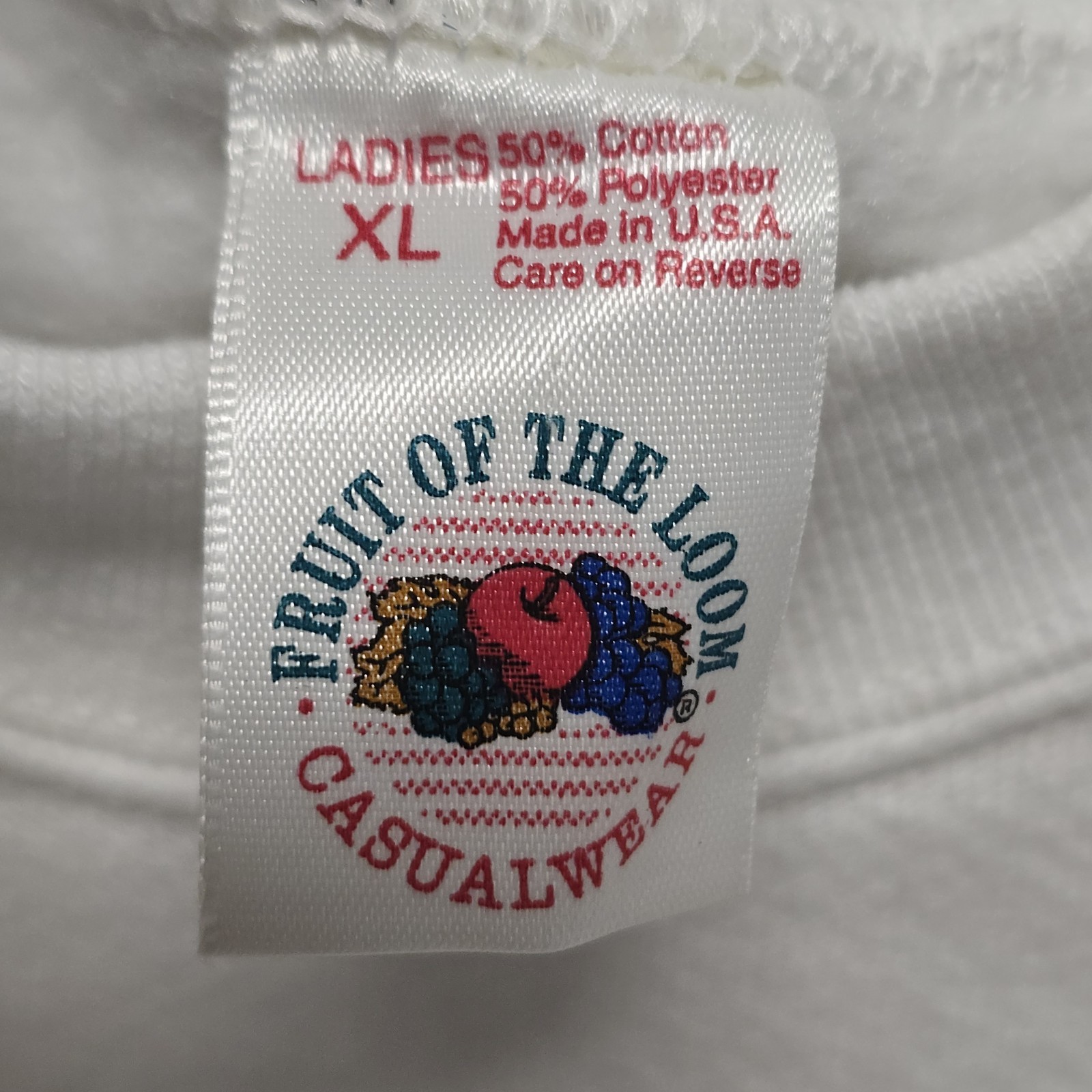 Vintage Ladies Fruit Of The Loom Blank White Sweatshirt USA Made XL Raglan 90s