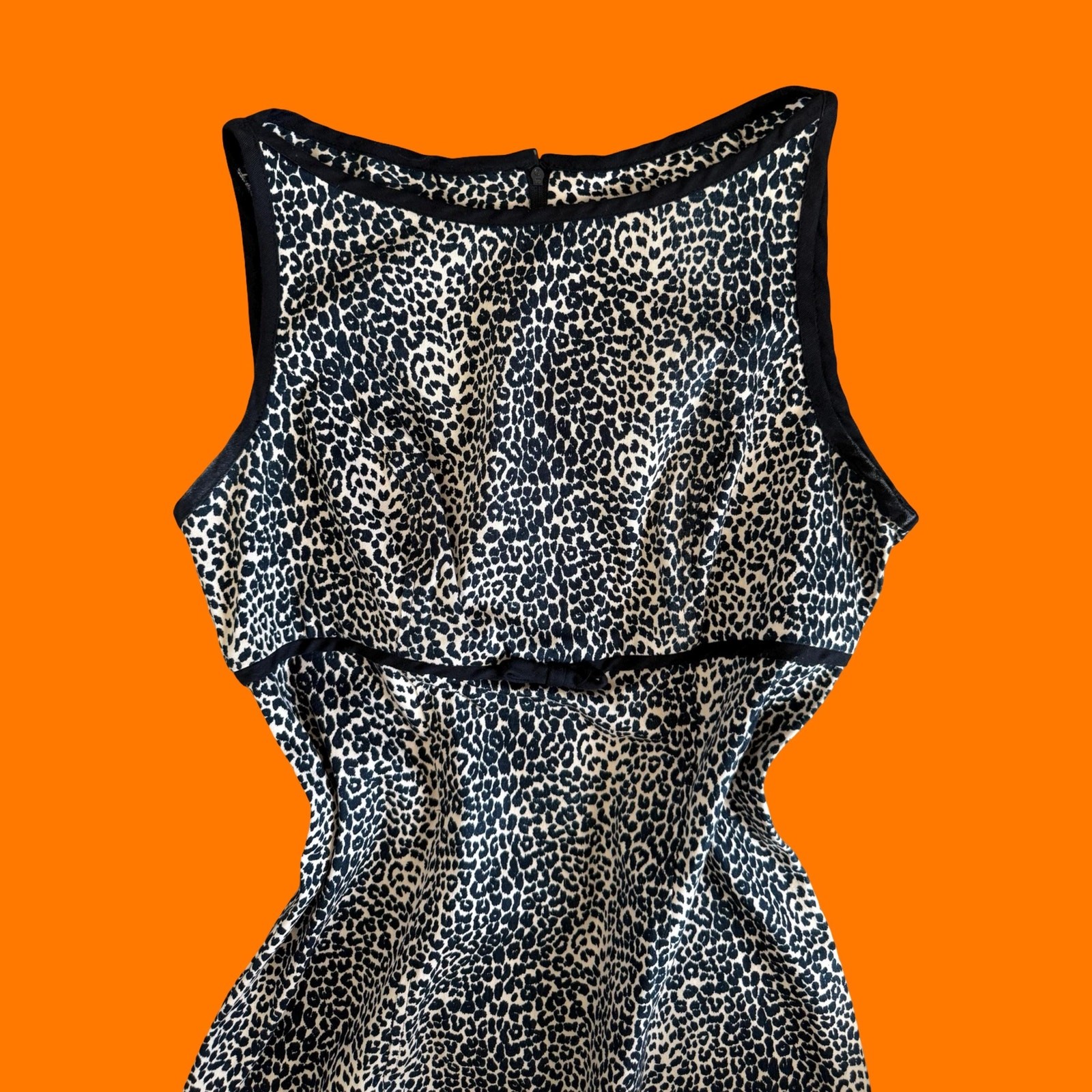 90&rsquo;s vintage leopard print bodycon mini dress Size 10 california concepts