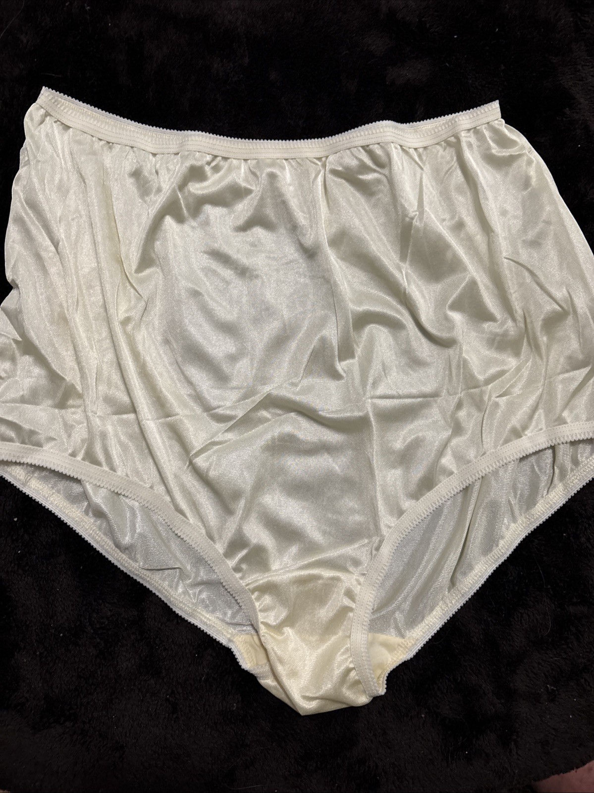 NWOT Vanity Fair 13-001 Ivory Silky Nylon Sissy Gusset Granny Panties 11/4XL
