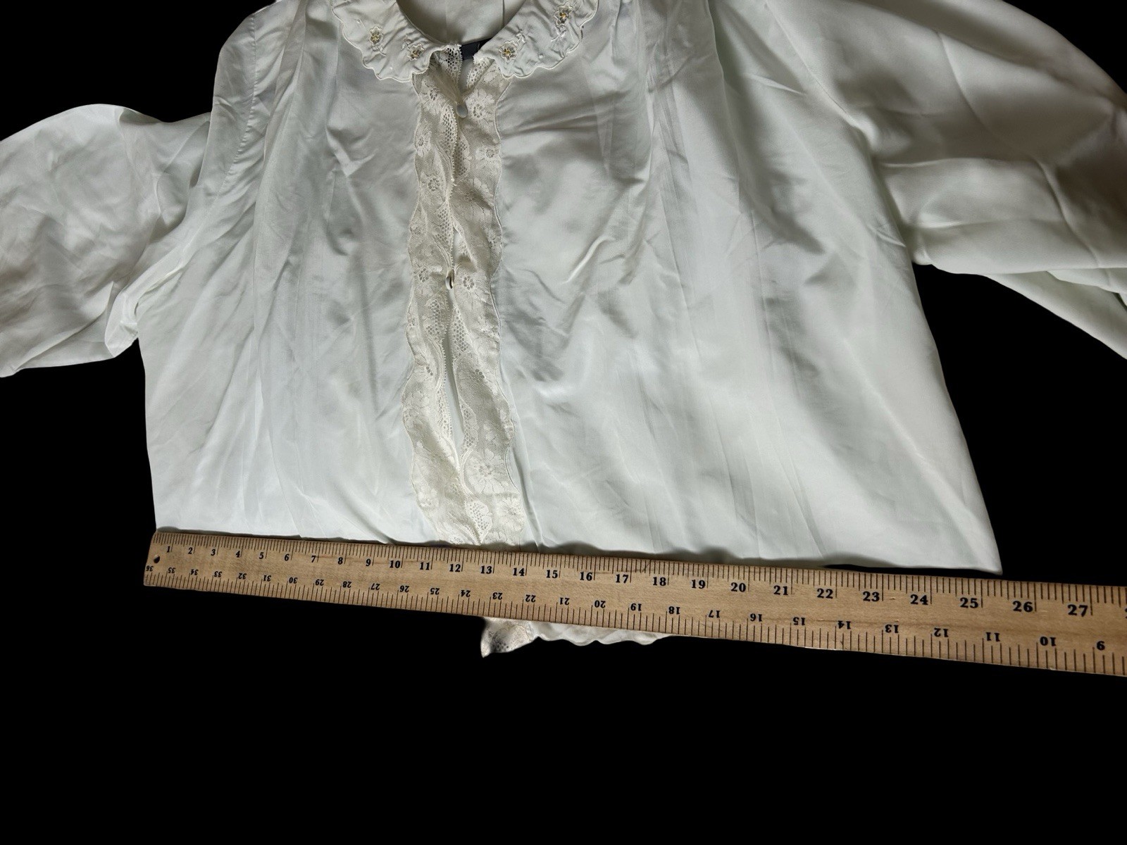 VTG Cropped Bed Jacket Sz Large Blue Floral Lace Tie A-line Collared FLAWS READ