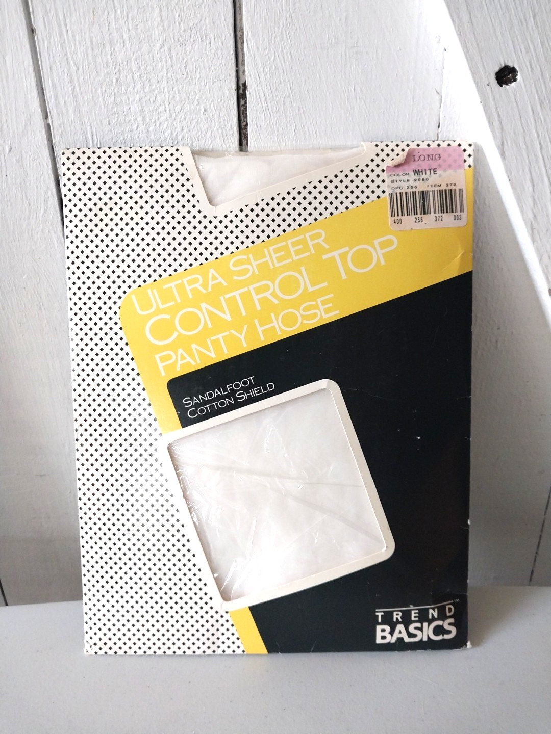 Trend Basics Ultra Sheer Control Top Pantyhose Sandalfoot Off White Size Long