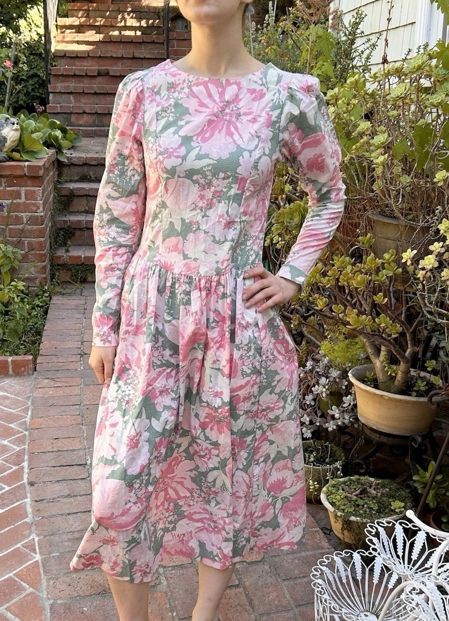 Vintage Laura Ashley Dress S (8) Floral Pink Puff Sleeve Made In UK Cotton Pink
