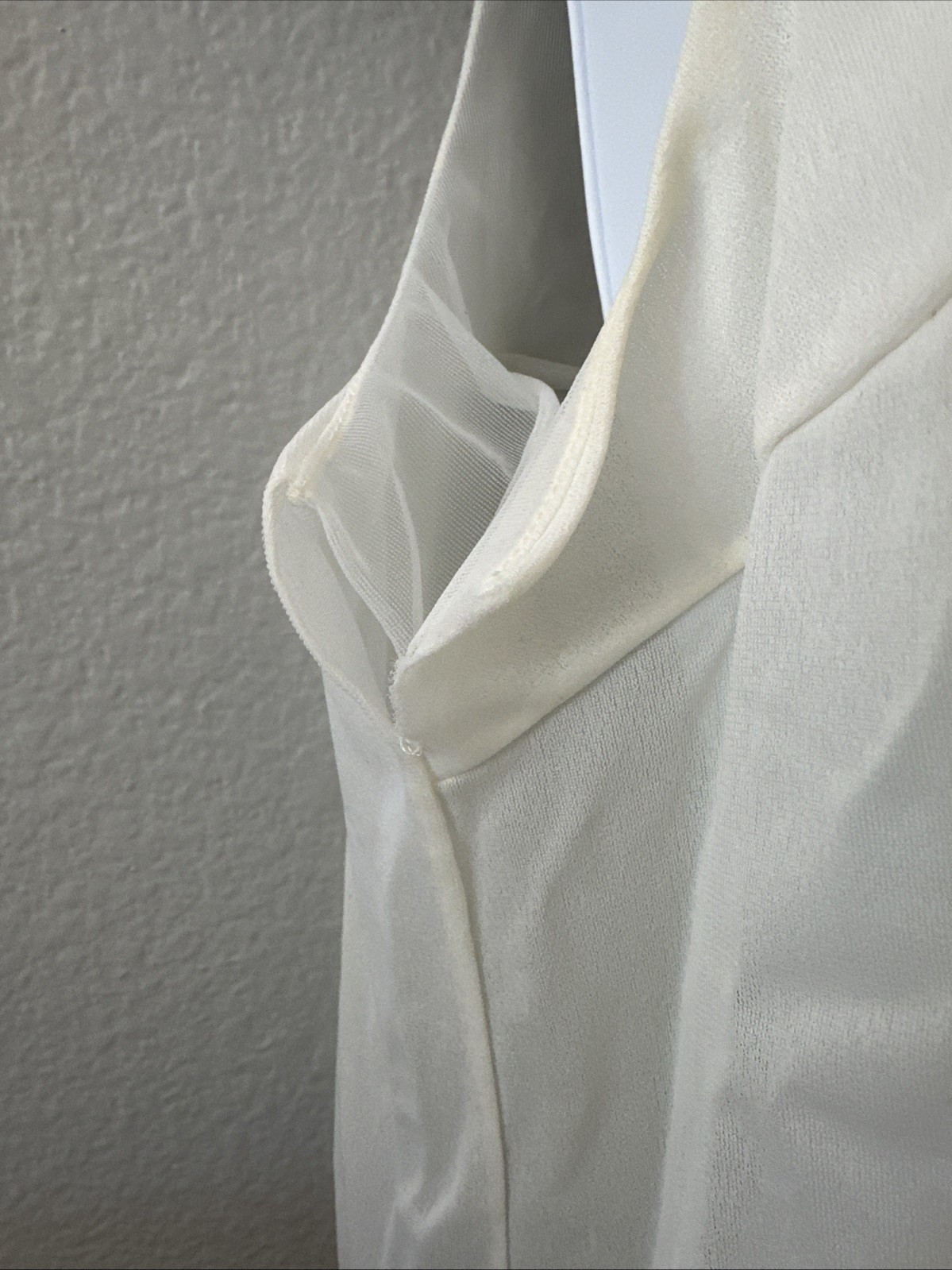 Vintage EMILIO PUCCI Formfit Rogers Ivory Lace Sleeveless Nightgown Medium