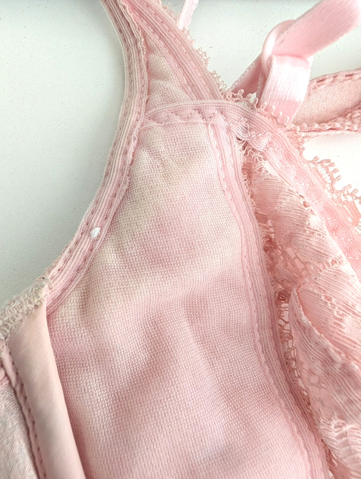 Vintage Lily Of France Lace Underwire Bra Pink Size 36B #1436 Front Closure USA