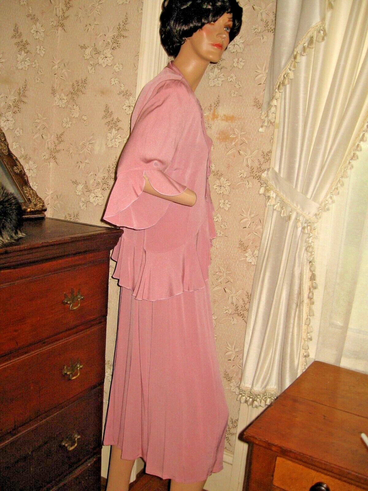 LOVELY VINTAGE 1980-90 WILD ROSE MAUVE MIDI 2 PIECE OUTFIT – DRESS -JACKET