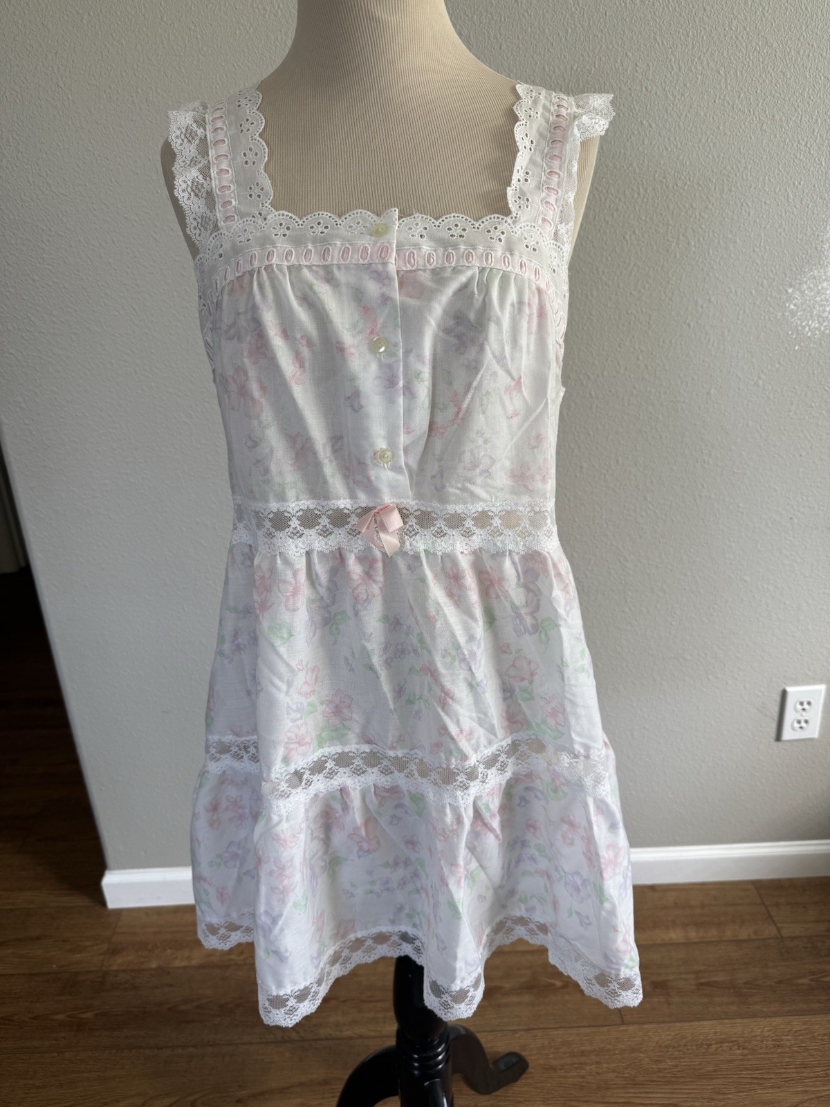 VTG Lorraine Pink/White Babydoll Nightgown Floral Women’s Large