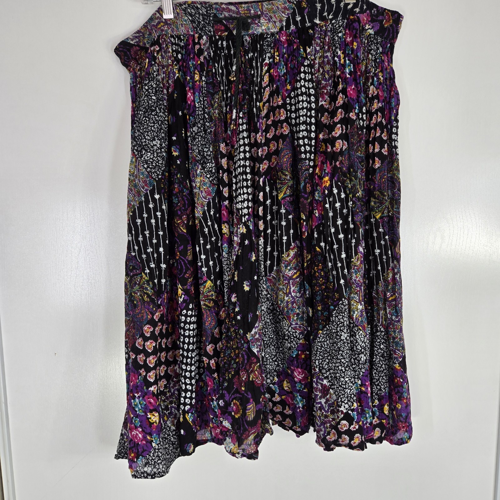 Vintage 1990s Basic Edition Floral Patchwork Skirt Black and Pink Flowy Gypsy M
