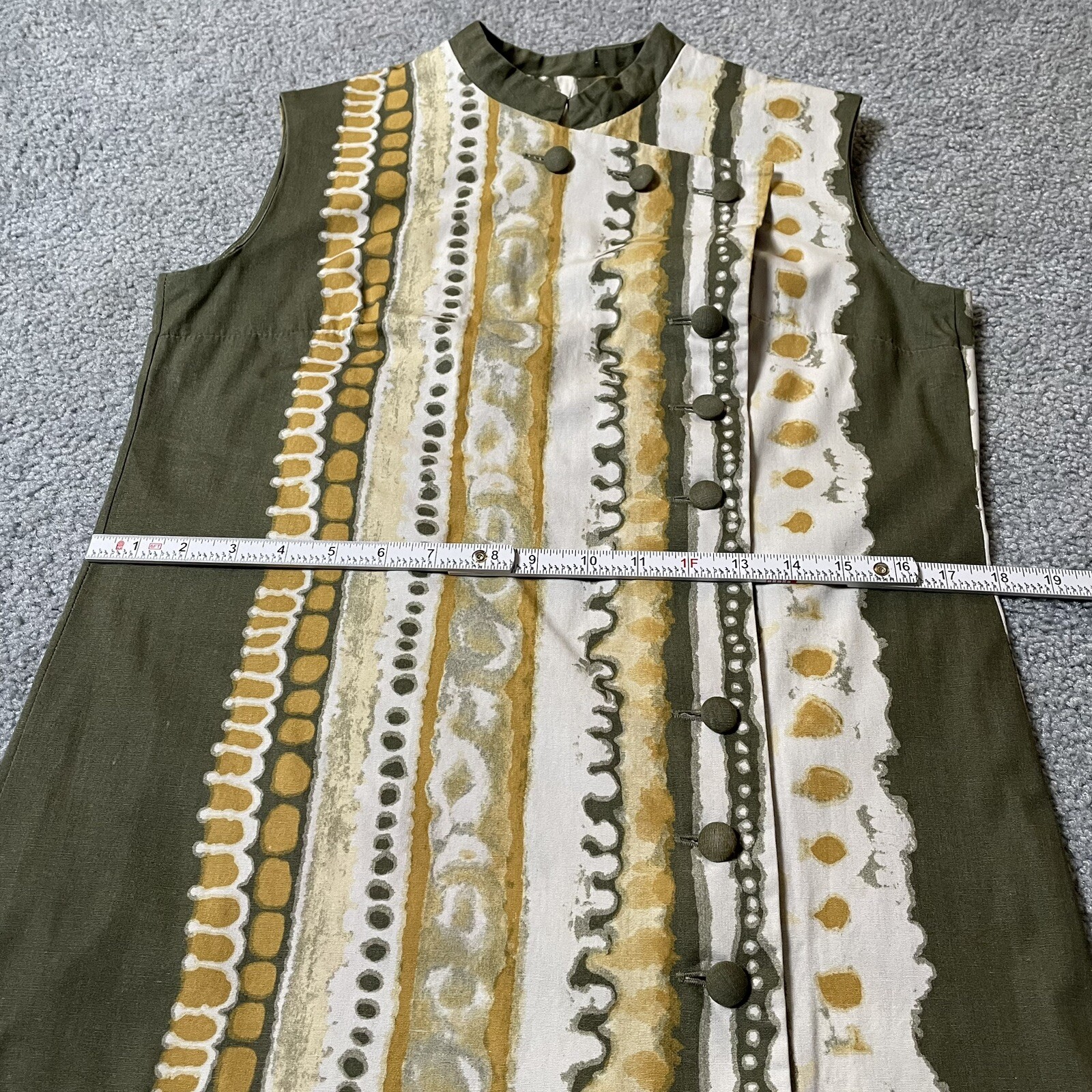 70s Handmade Mini Dress M Side Buttons Olive Sleeveless Party Feminine Classic