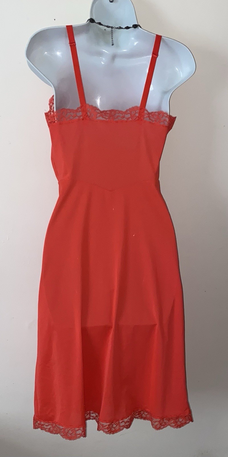 Vtg Gossard Artemis Full Slip Size 32 Soft Red Nylon Beautiful Lace Small XSmall
