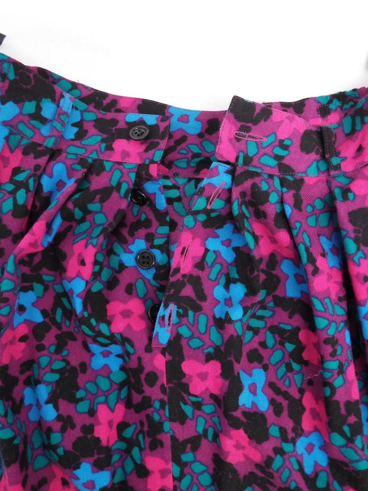 Vintage 1980 GUY LAROCHE Boutique Wool Skirt Suit Quilted Jacket 40 PARIS Floral