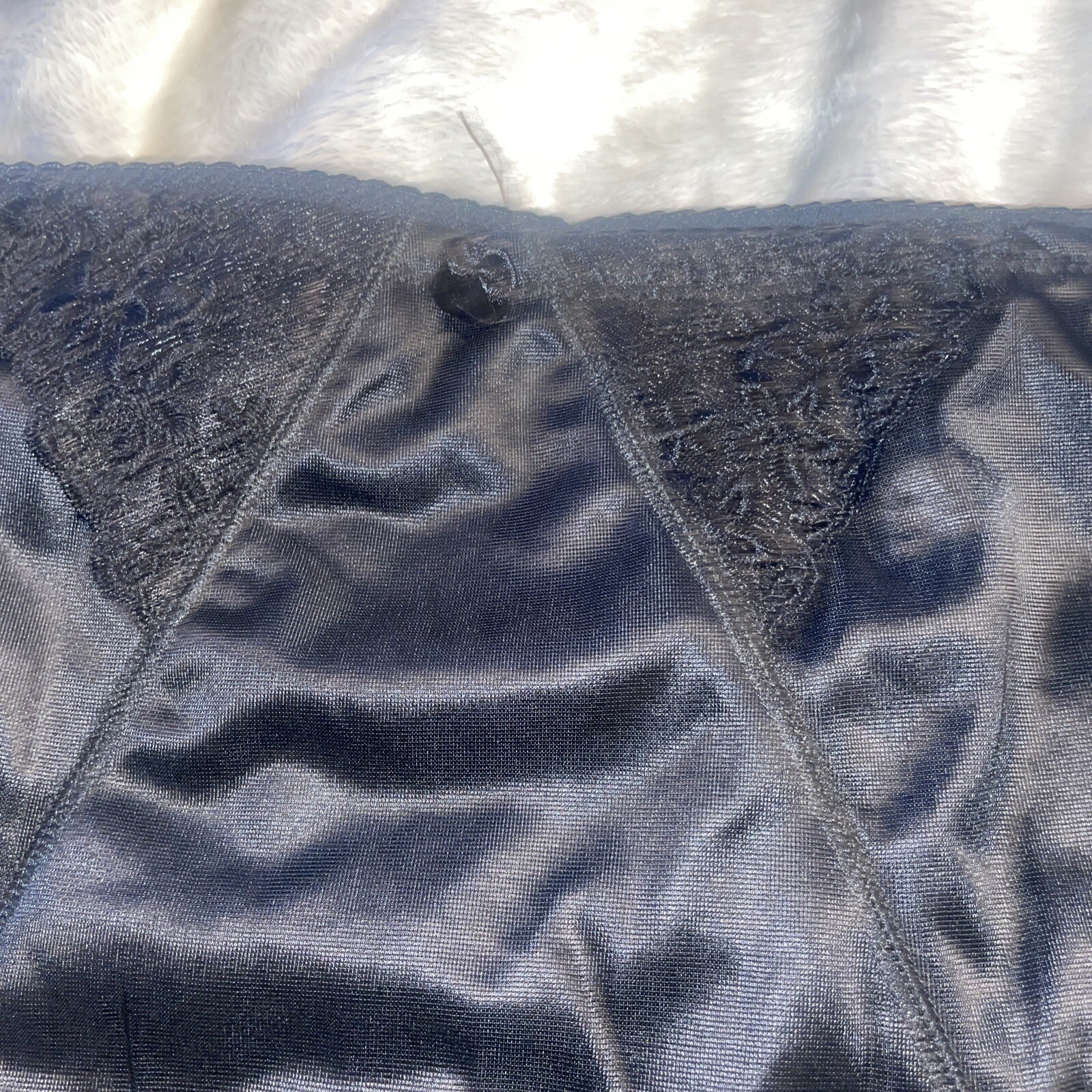 Black Shaper VINTAGE panties Polyester spandex Black Lace trim sides NWOT ￼XL