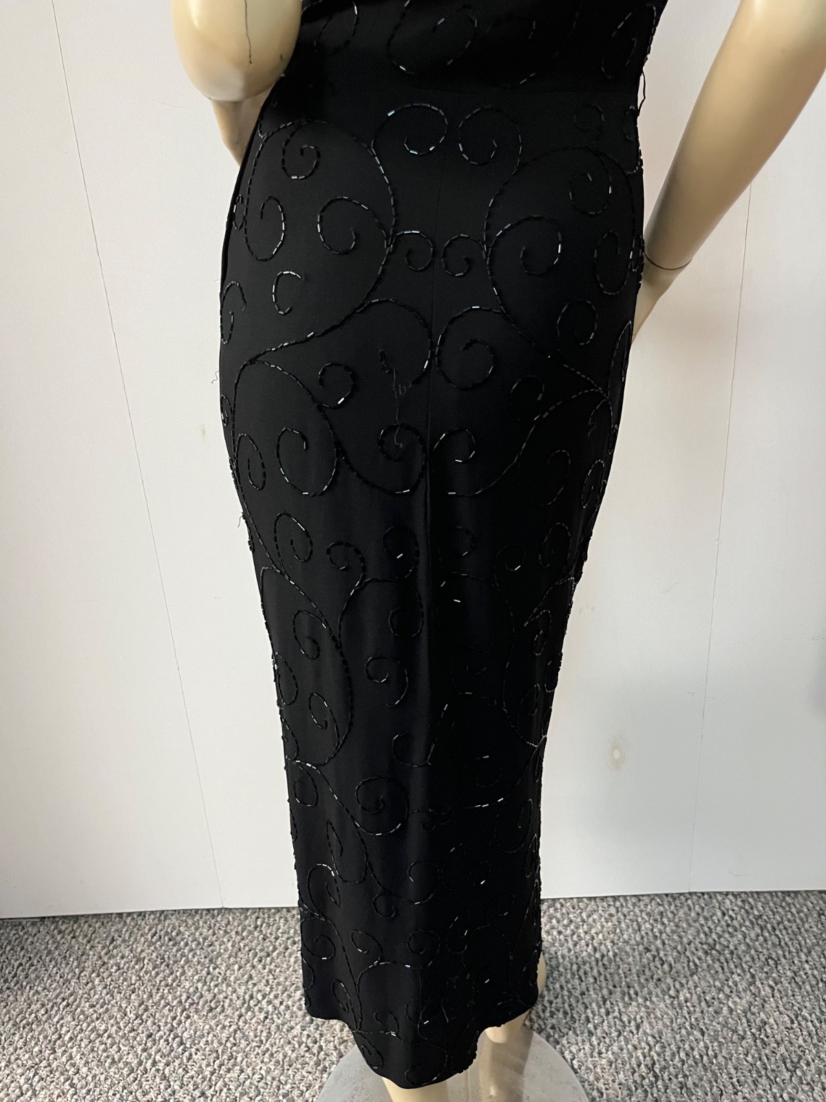 Vintage 1950s Cuffed Cleavage Black Beaded Side Zipper Cocktail Dress Bust 34