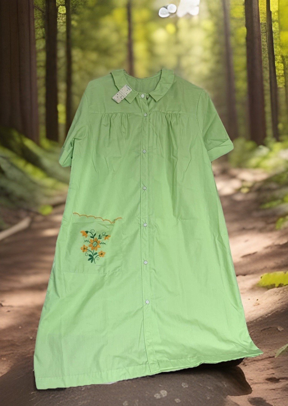 VTG 70s Suzy of Paris Lime Green Snap Front Duster Robe Dress Medium NWT