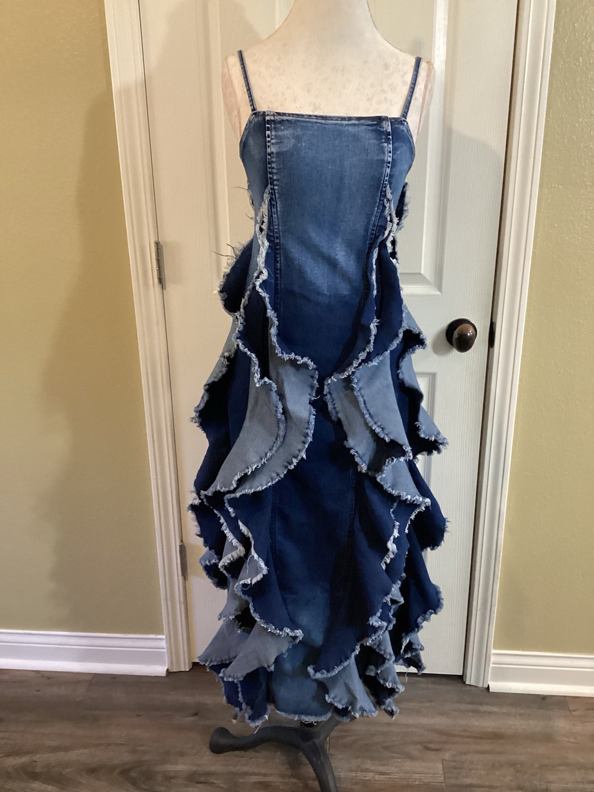 VTG Denim Dress Designed in Paris “MA CHERIE” W/Ruffle Falls All Around Sz. Lg