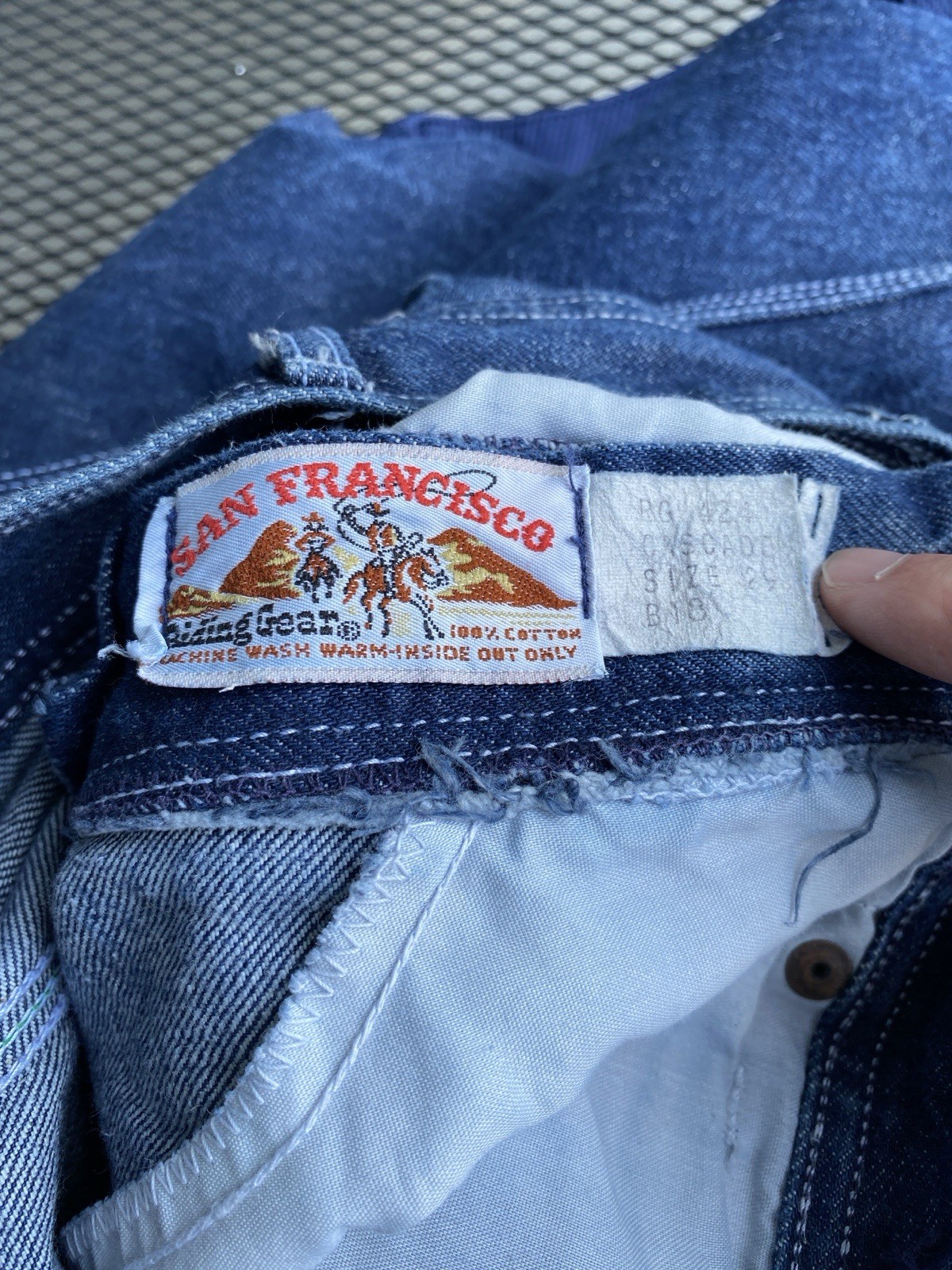 Vintage 70s San Francisco Riding Gear Wide Leg Western Jeans 25in Waist *LONG*