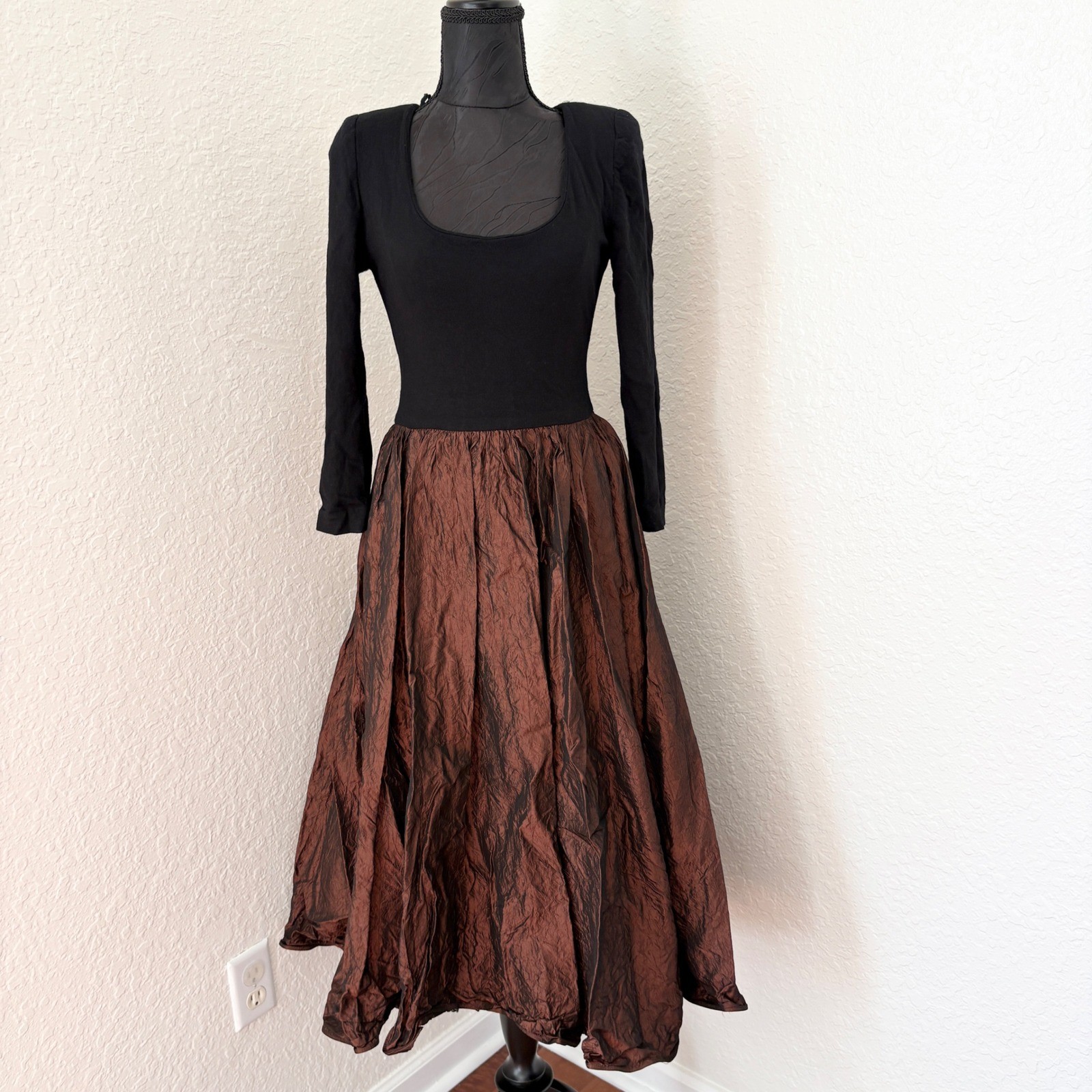 Vintage Ricki Lang for Nuit Dress 12 Black Bronze Open Back Metallic ILGWU 80s