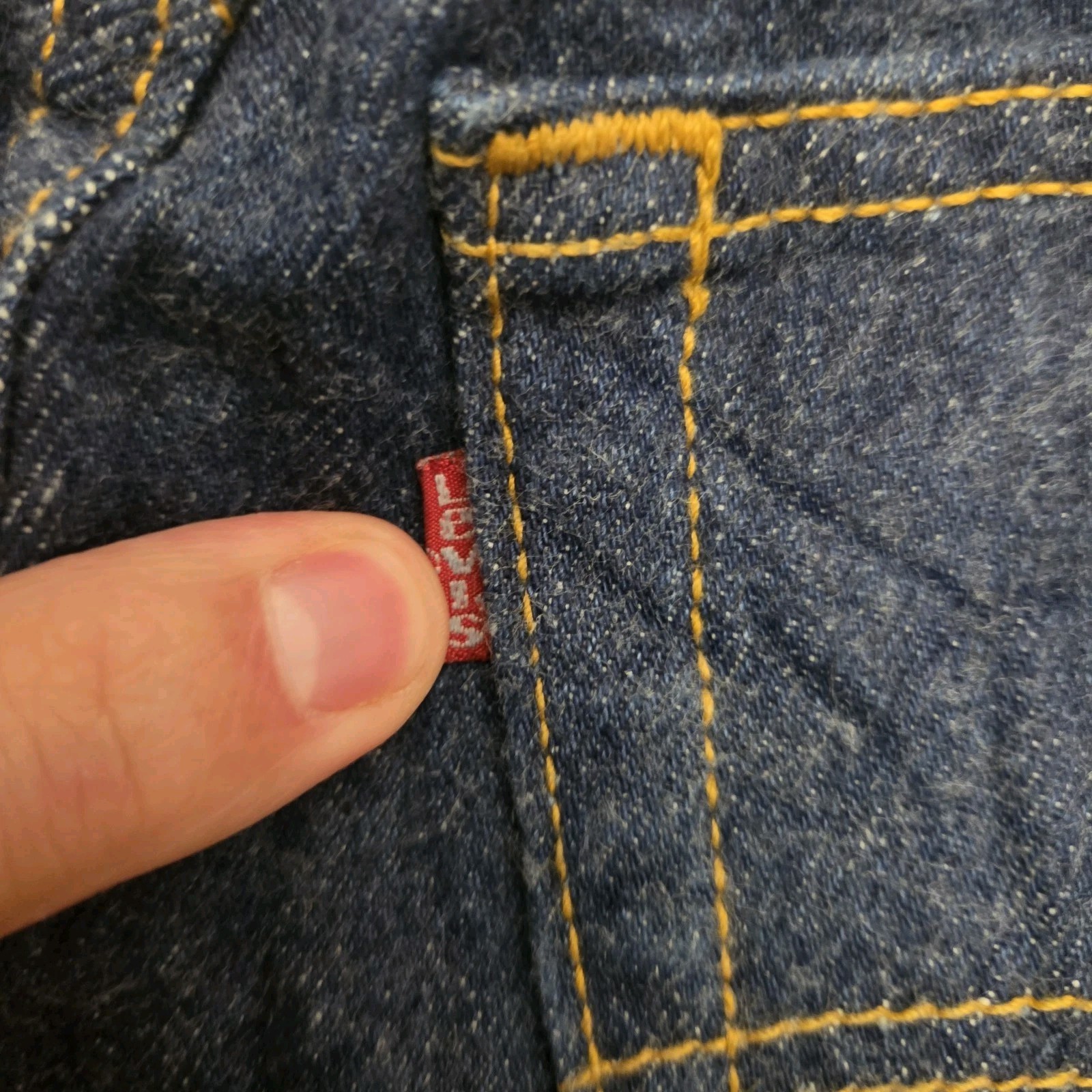 Vintage 80s/90s Levi’s 501 Button Fly Medium Wash Jeans Women’s 13 Made in USA