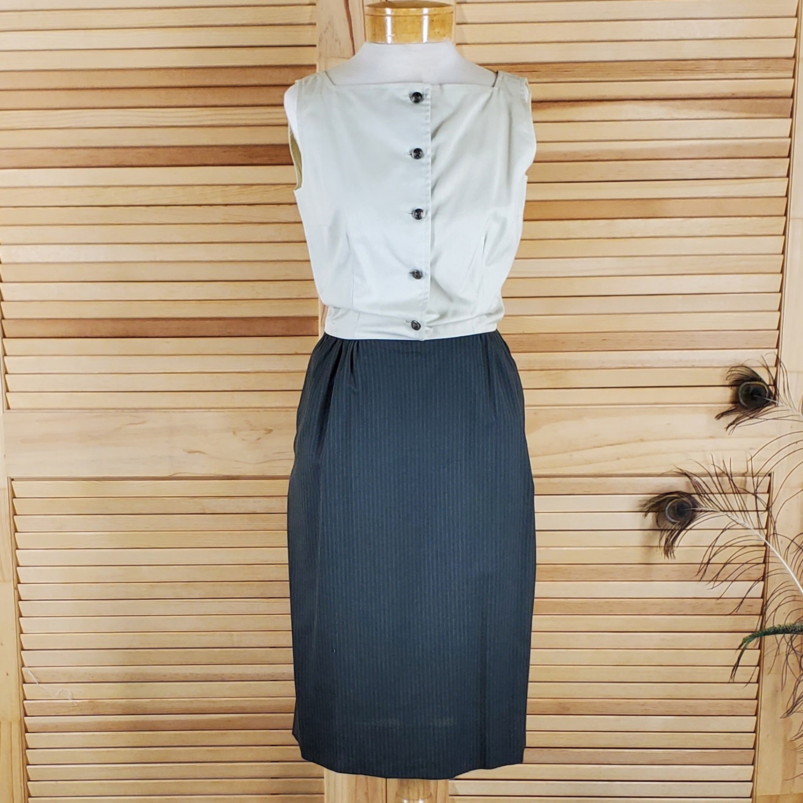 Vintage 60s outfit with dress & jacket Size Small Chest 36 Waist 28 striped
