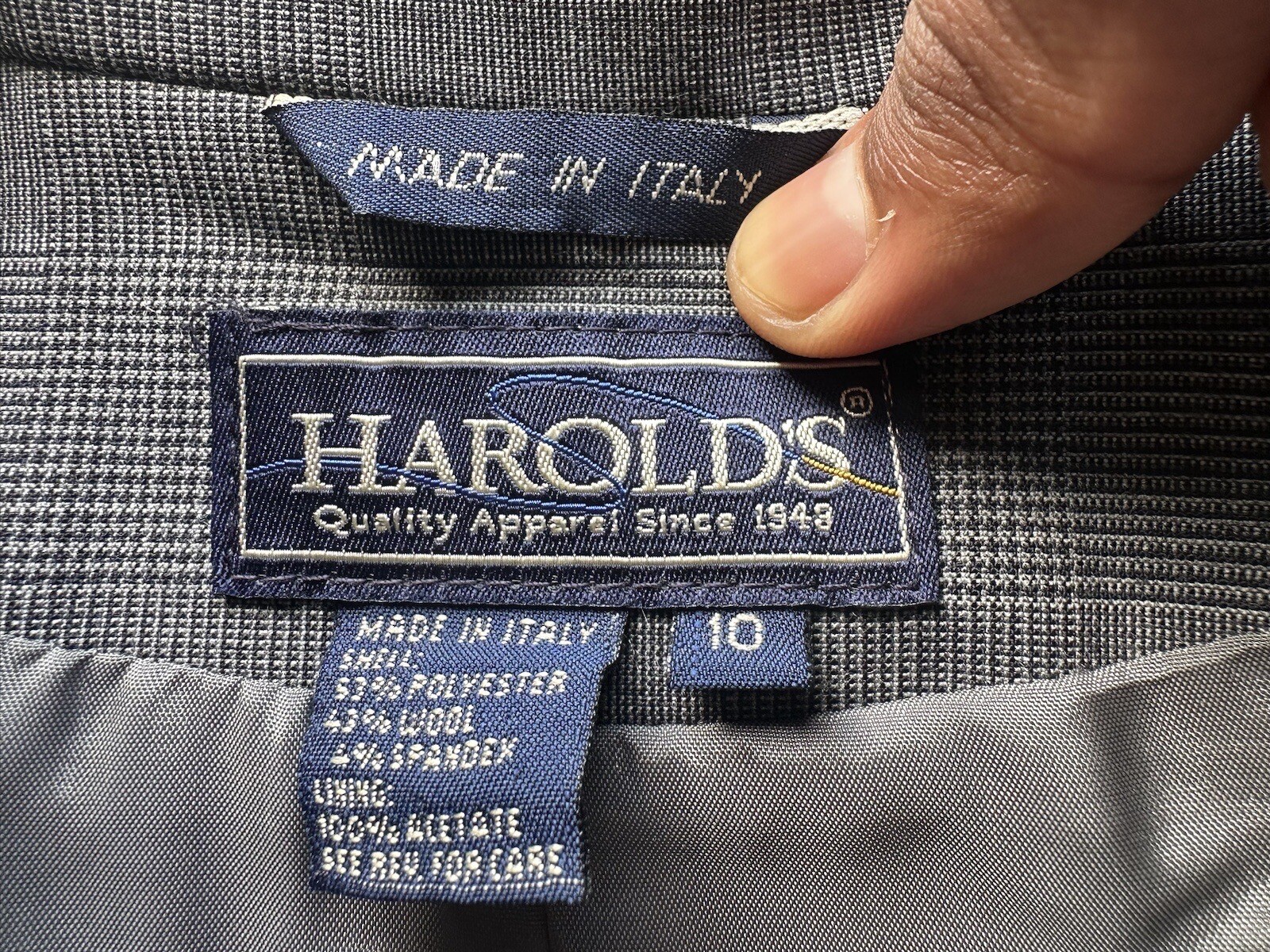 Vintage Harold’s Gray Plaid Polyester & Wool Suit Jacket Blazer Size 10 Italy