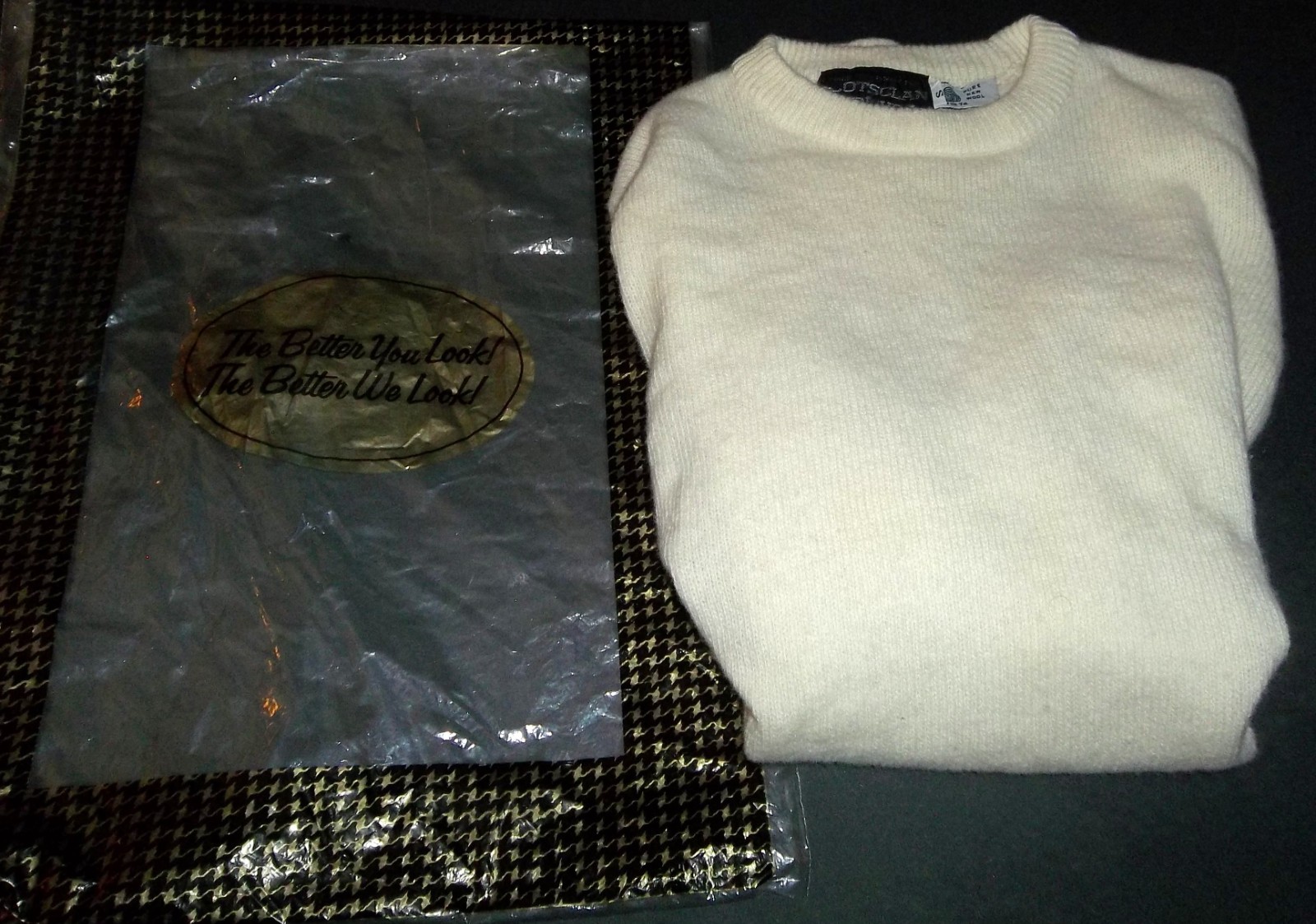 Vintage Scotsclan Bermuda 100% Lambswool Cream Color Pullover Sweater Top