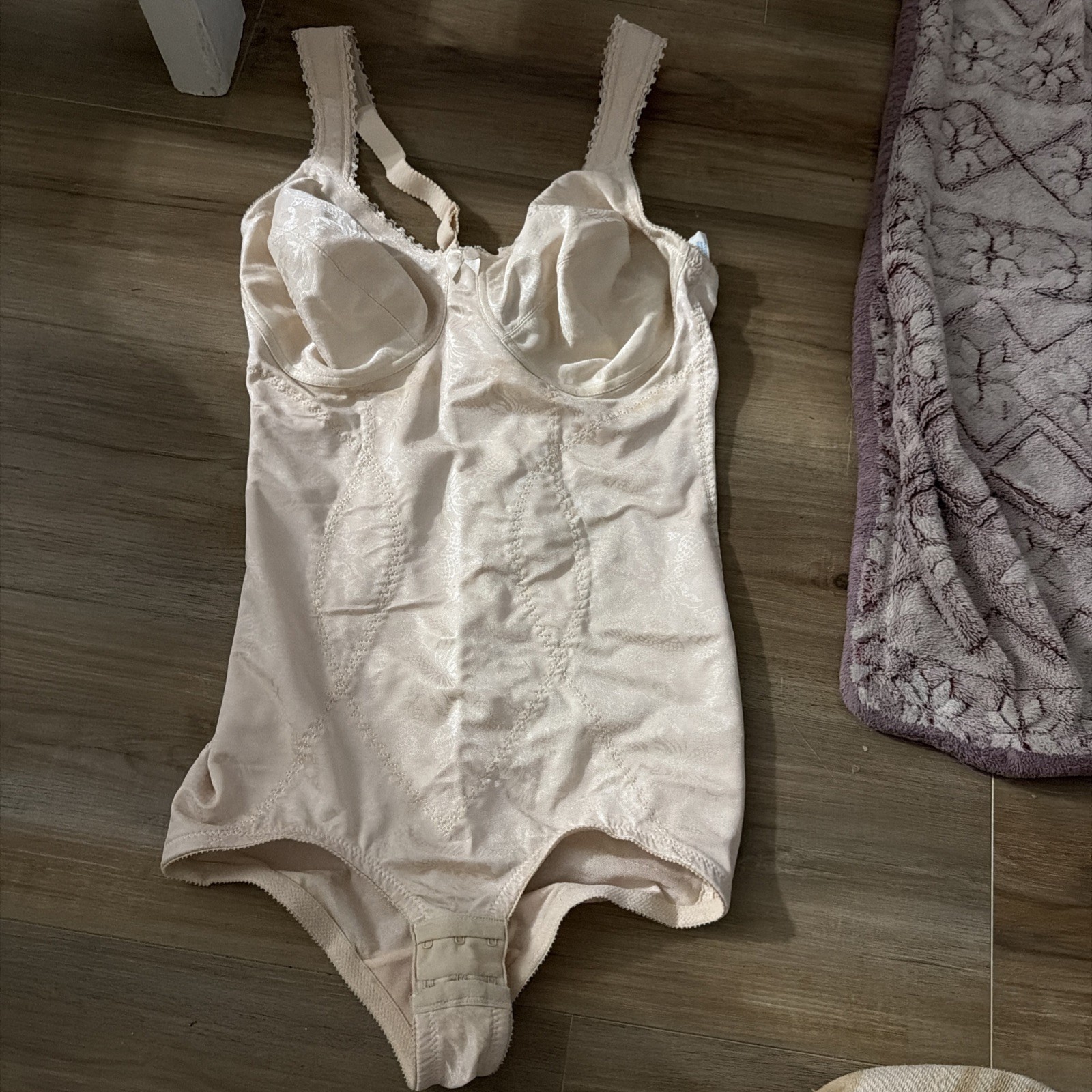 Flexees Shaping Bodysuit 36D Nylon & Lycra Ivory Old Stock Girdle 6866