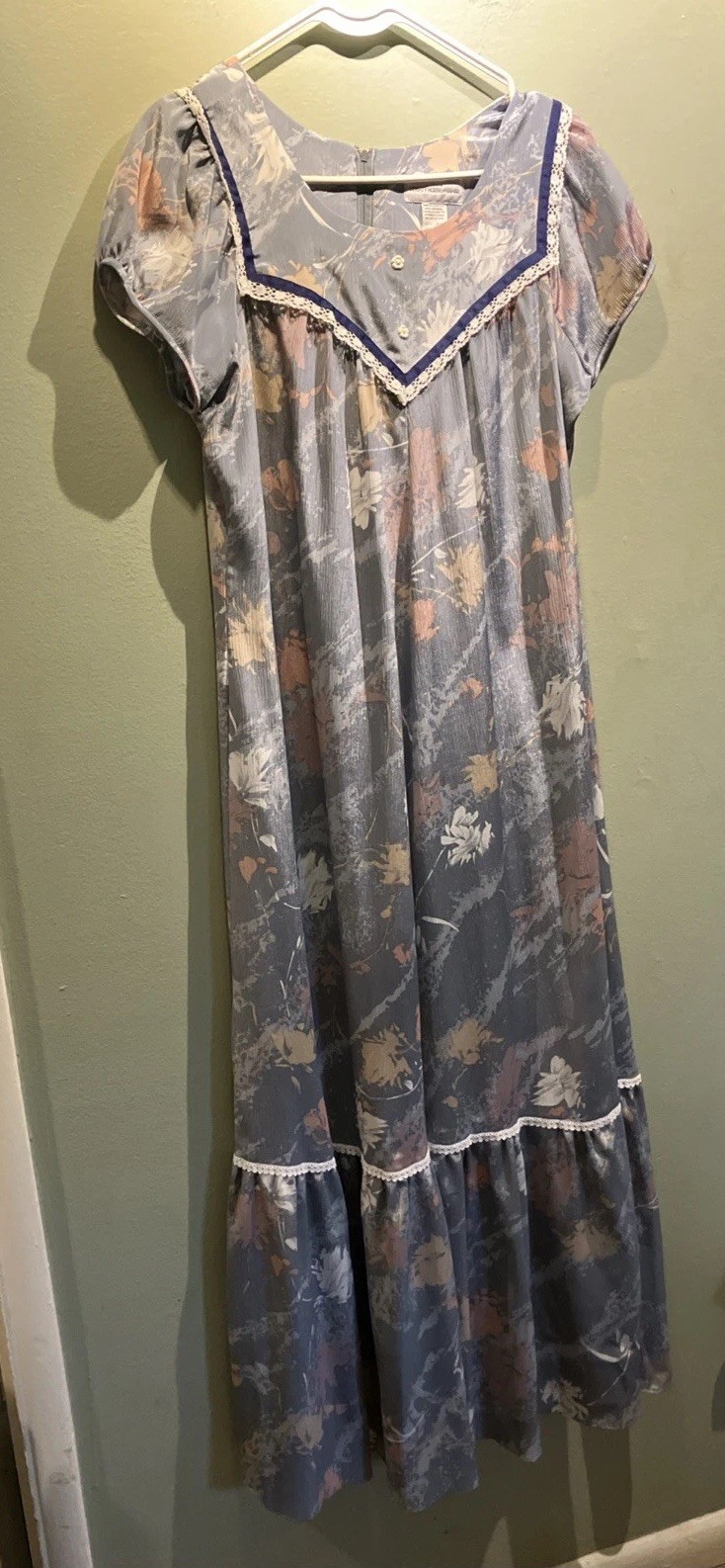 Vintage 70&rsquo;s Pink & Purple Pastel Floral Print Maxi By Liberty House Of Hawaii