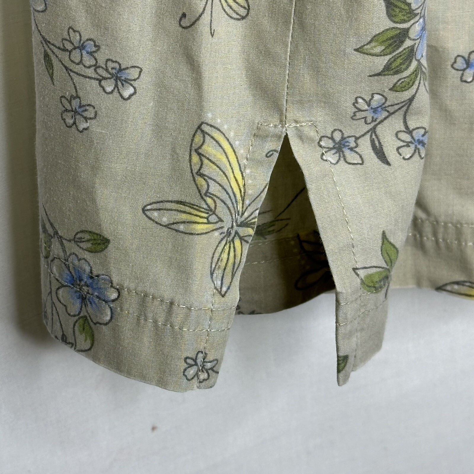 Bobbie Brooks Vintage Button Up Top 22W 24W Tan Floral Butterfly Grandma Granny