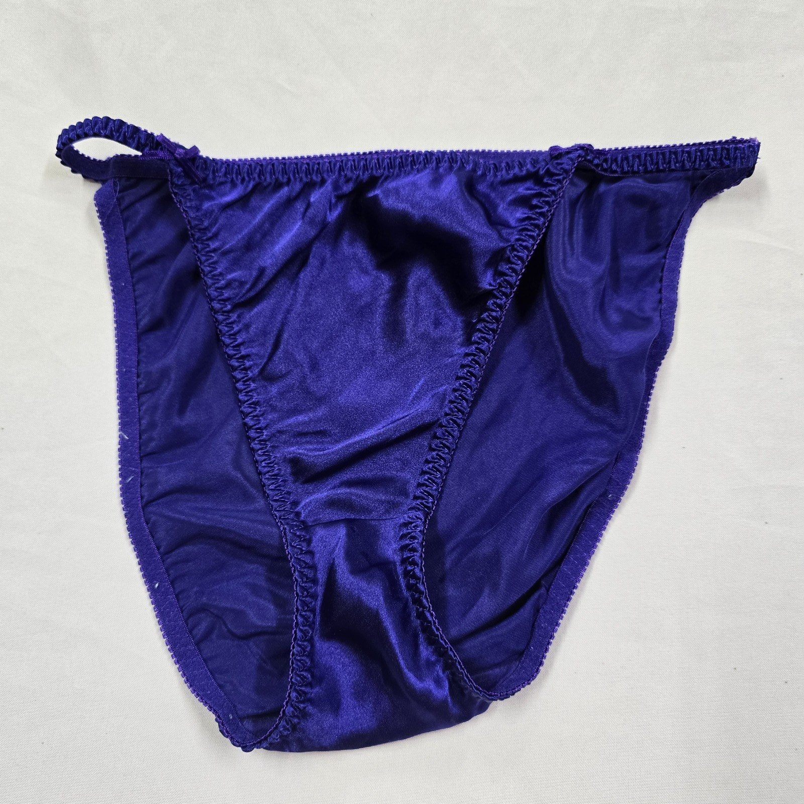 NY & Co Satin Glossy Y2K String Bikini L 7 Panty Purple Underwear