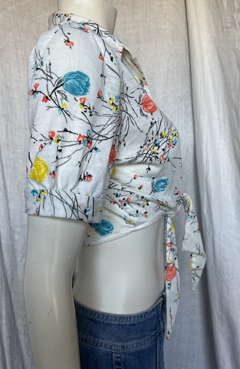 Vintage 70s Floral Crop Tie Blouse Summer Prairie Blooms Hippie Boho Cottage S/M