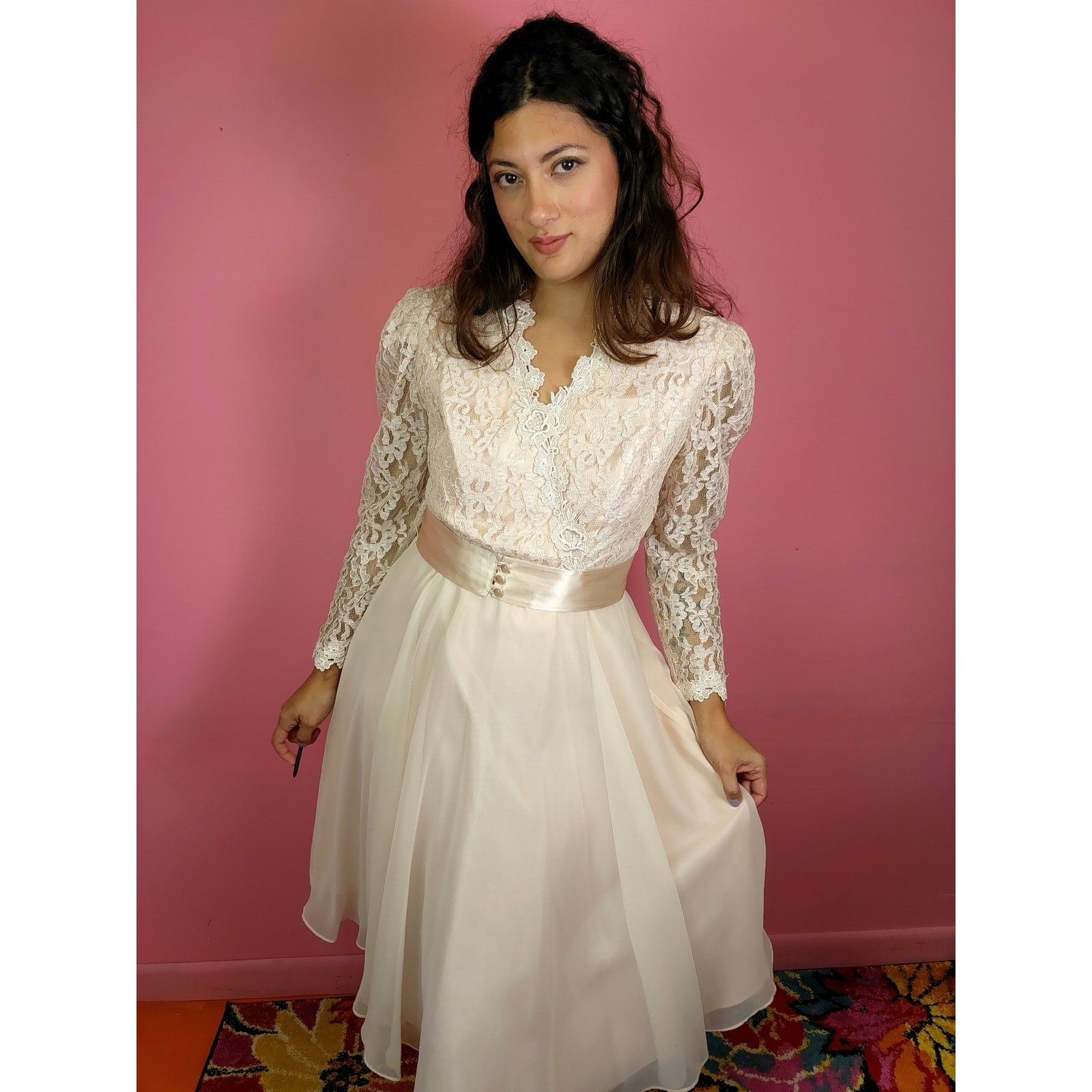 Medium to Large Vintage 1980&rsquo;s Light Peachy Pink Lace and Chiffon Belted Dress