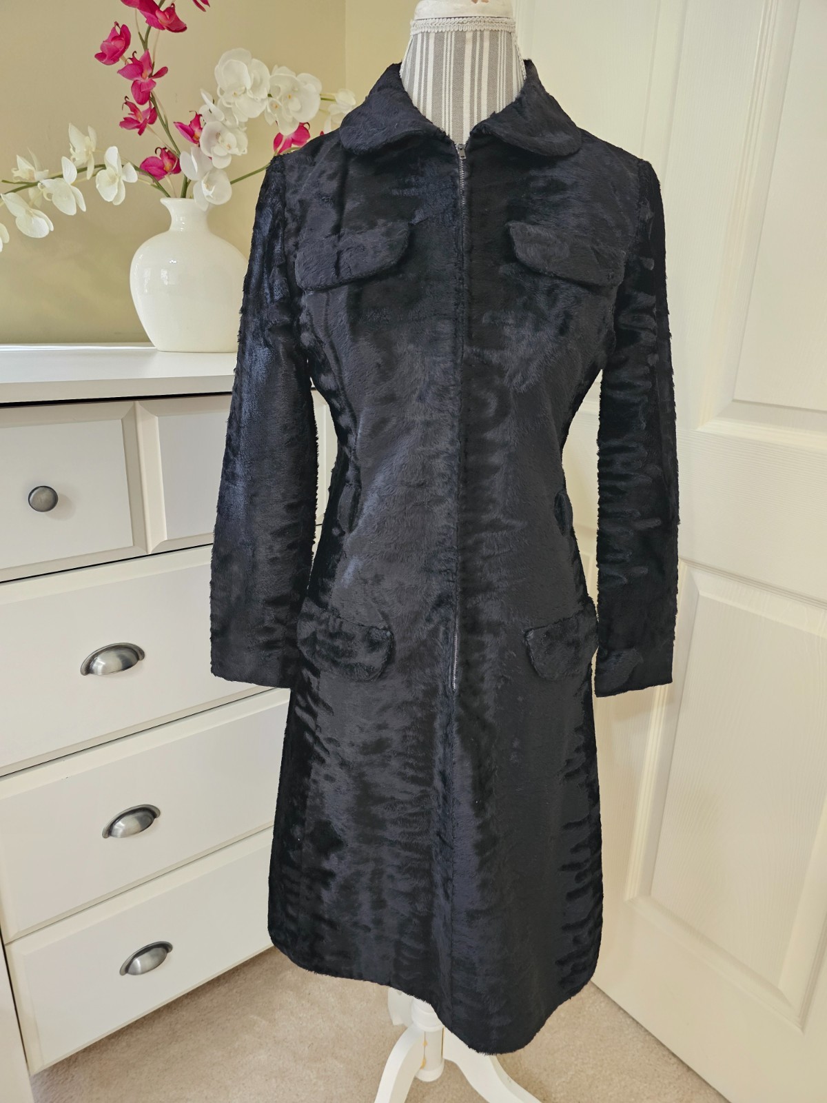 VTG 1960s Adele Simpson Womens Black Crushed Velvet Half Zip Coat Dress Sz. M