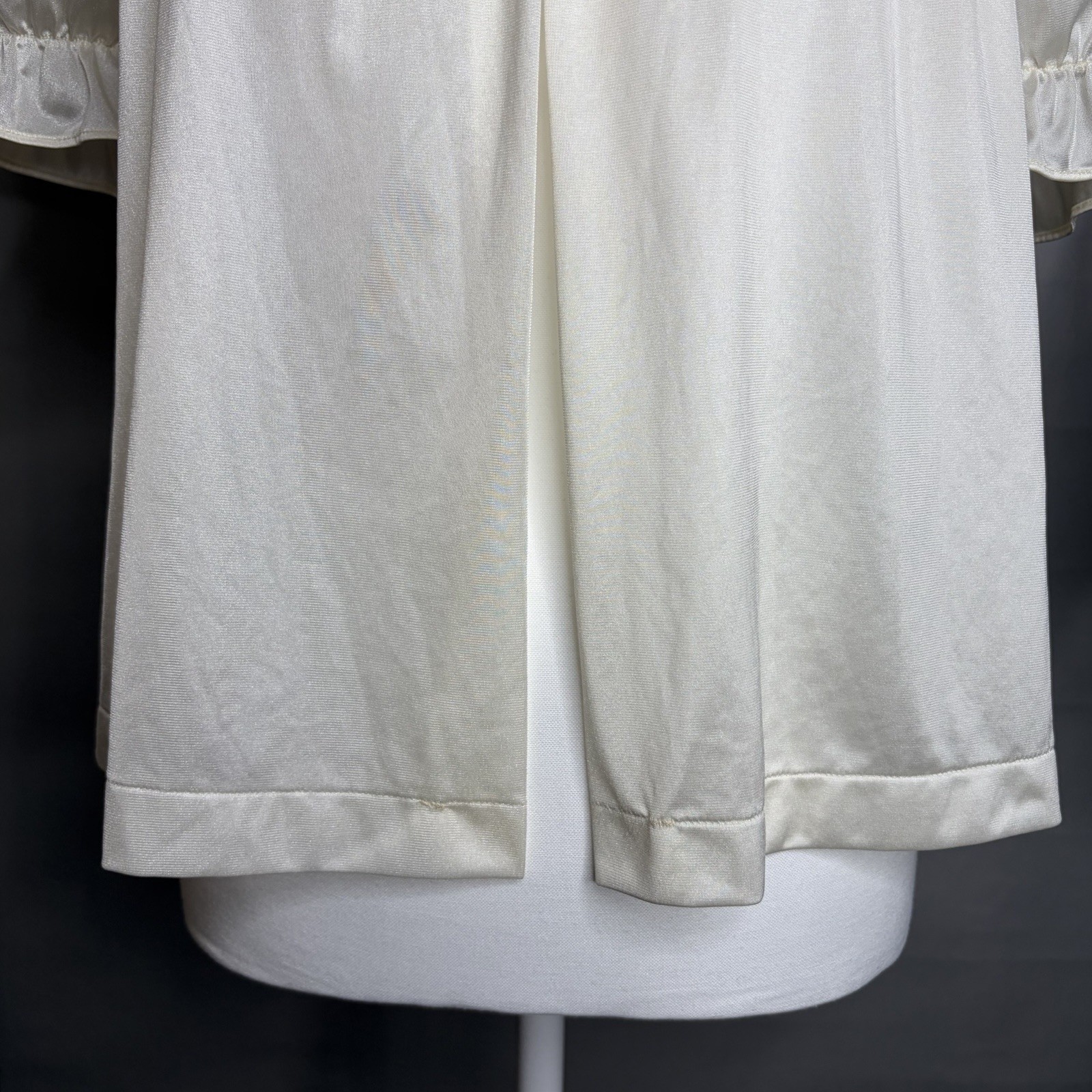 Vintage Ivory Lace Bed Jacket M Cropped Open Front Coquette Boudoir Nylon Top