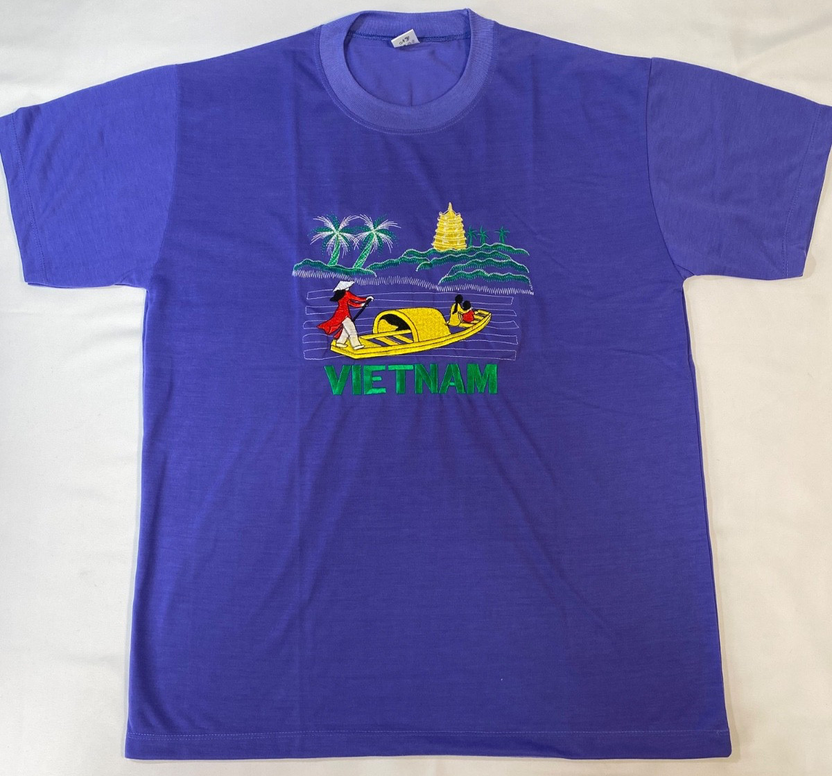 Vietnam Souvenir T-Shirt Purple Size XL Embroidered Sampan Boat Cotton Blend NEW