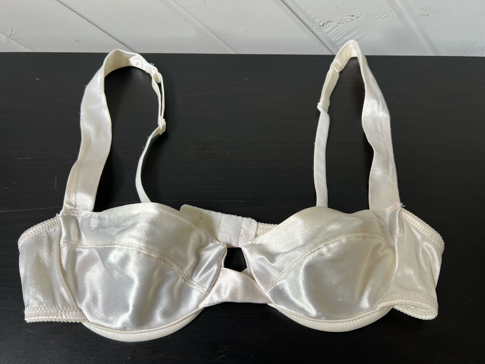 Vintage 80s Victoria’s Secret BeautifulIvory Satin Bra Demi Cup Made In USA 34A