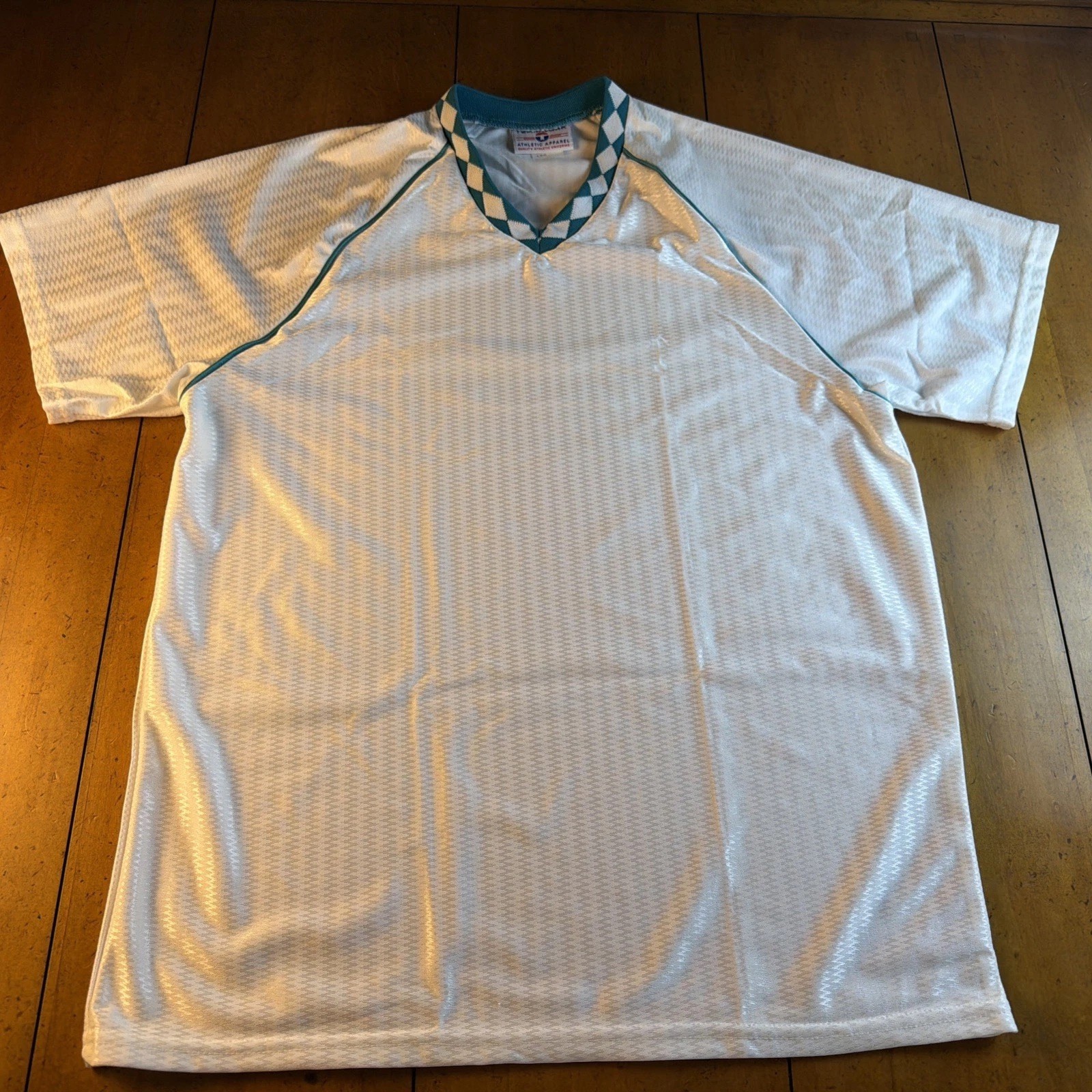 Vtg 80’s Teamwork Athletic Apparel Women’s Nylon Soccer Shirt & Shorts Medium