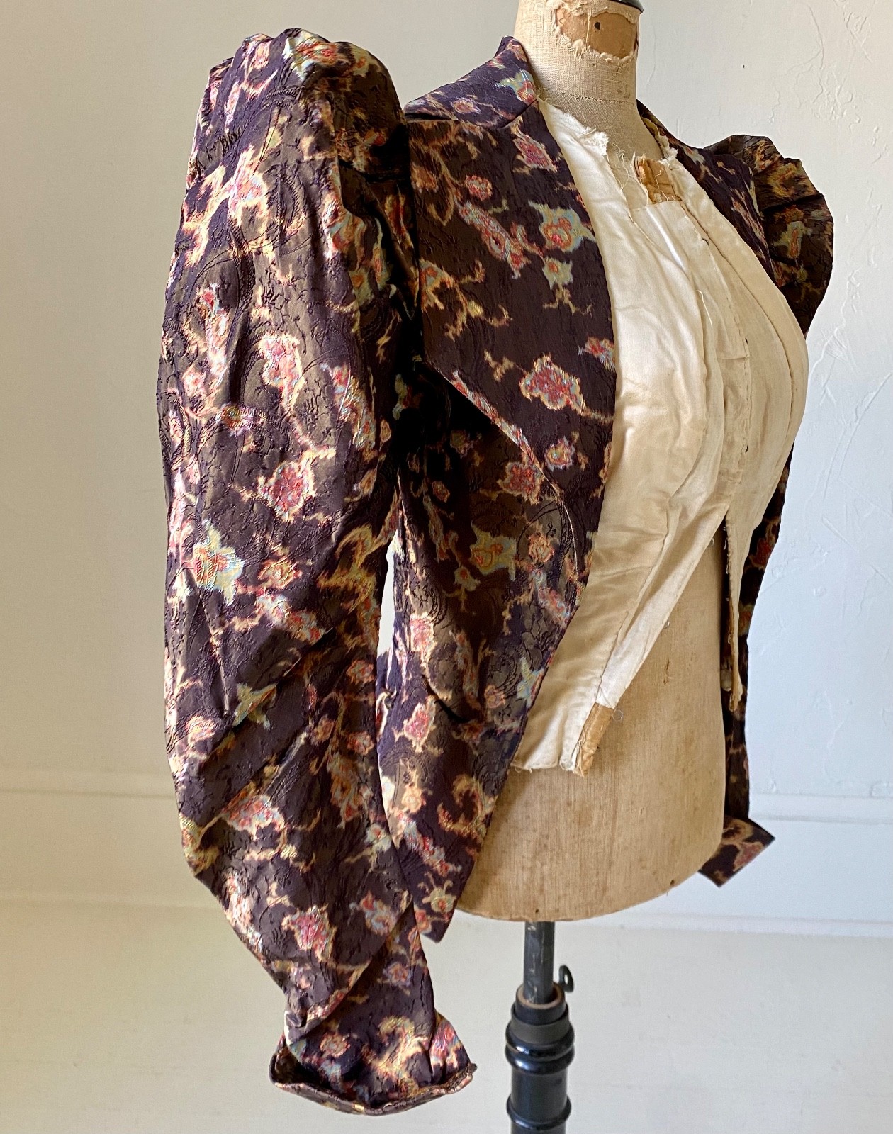 1890s Silk Jacquard Bodice Watercolor Print Puff Sleeves Antique Victorian XS