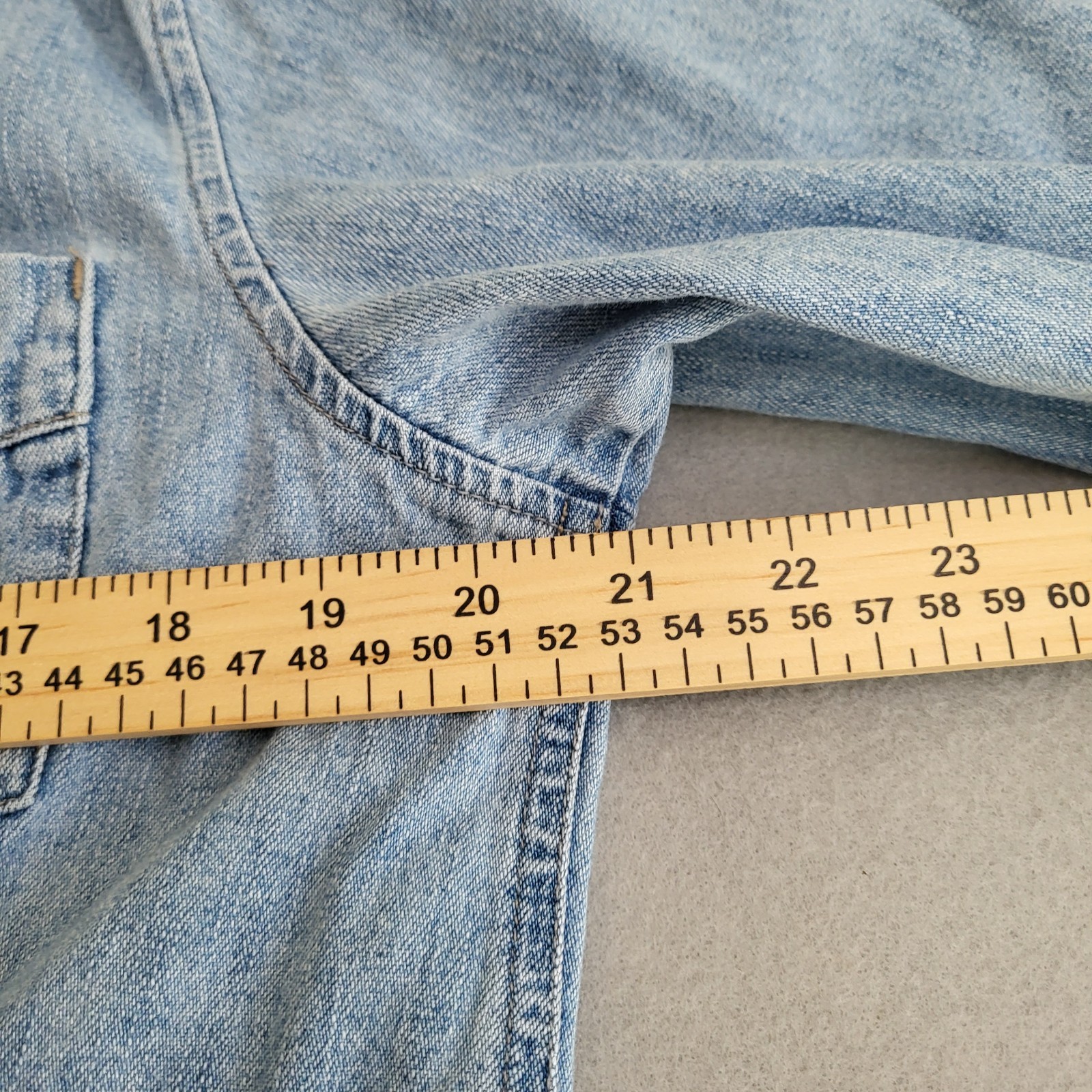 VTG Long Sleeve Snap Front Denim Chambray Shirt Women&rsquo;s L Distressed Hong Kong