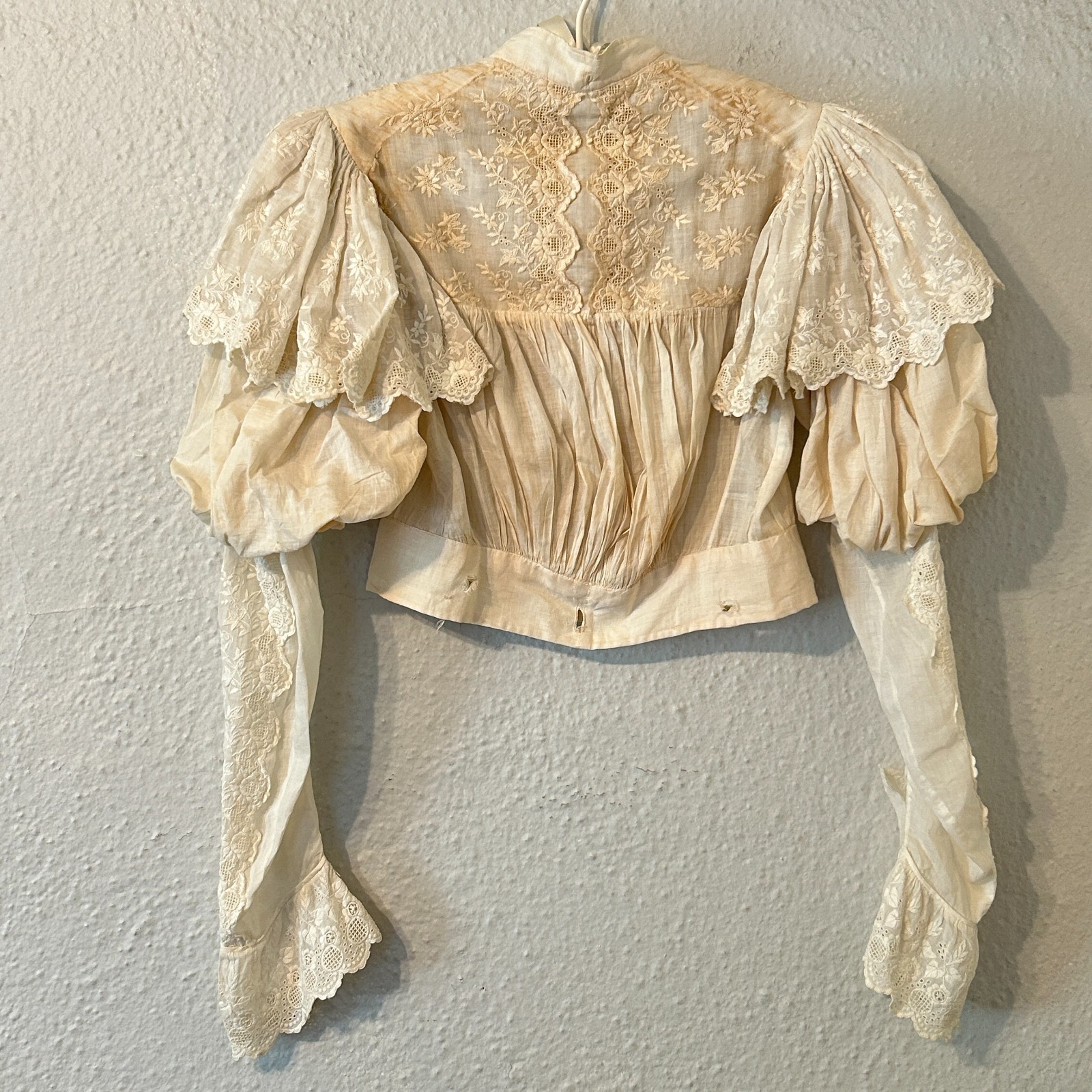READ Antique 1800s Victorian Romantic Edwardian Blouse Lace Mutton Sleeve