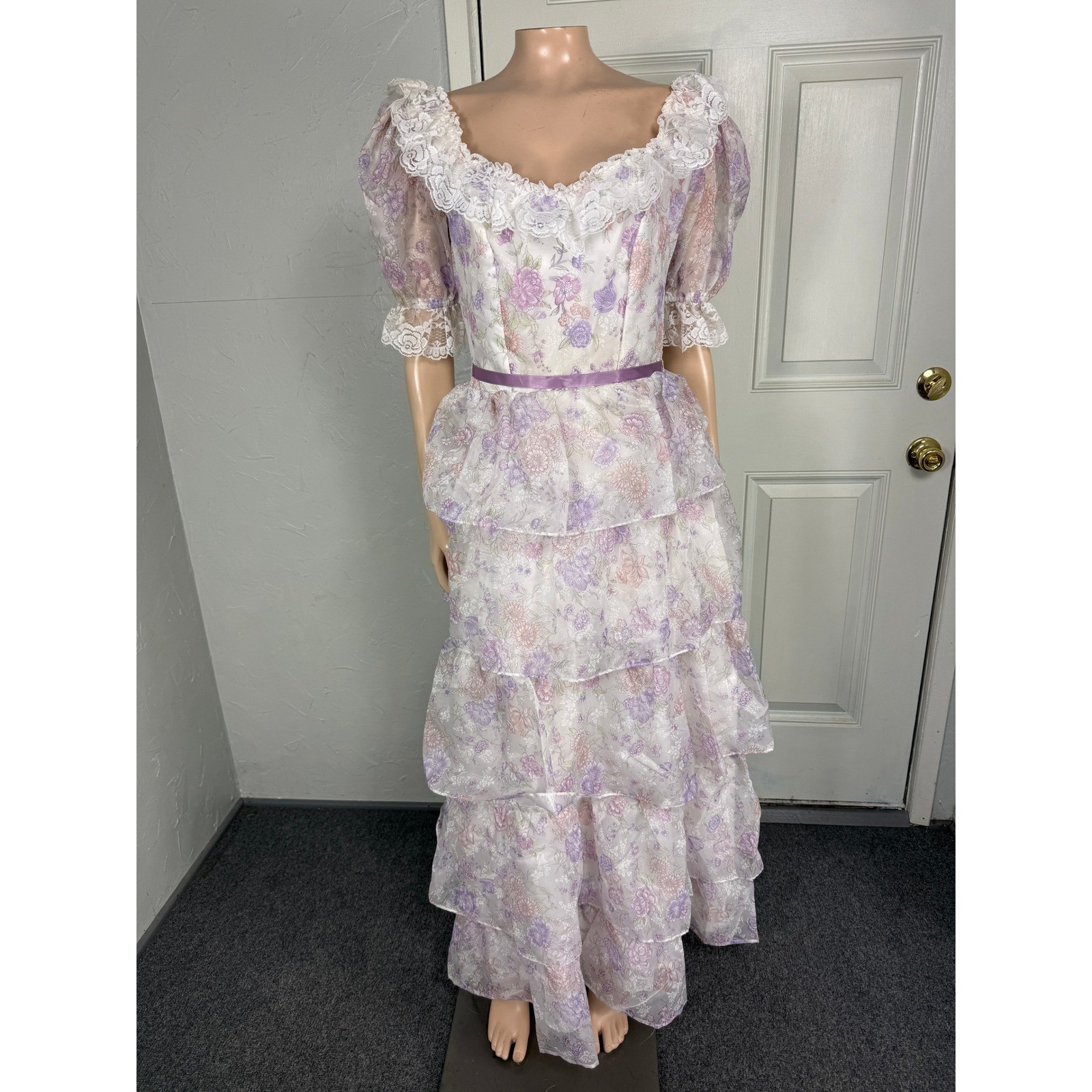 Vintage 70s Dress Floral Lace Cottage Bohemian Wedding 7/8 Prairie Tiered D4-24