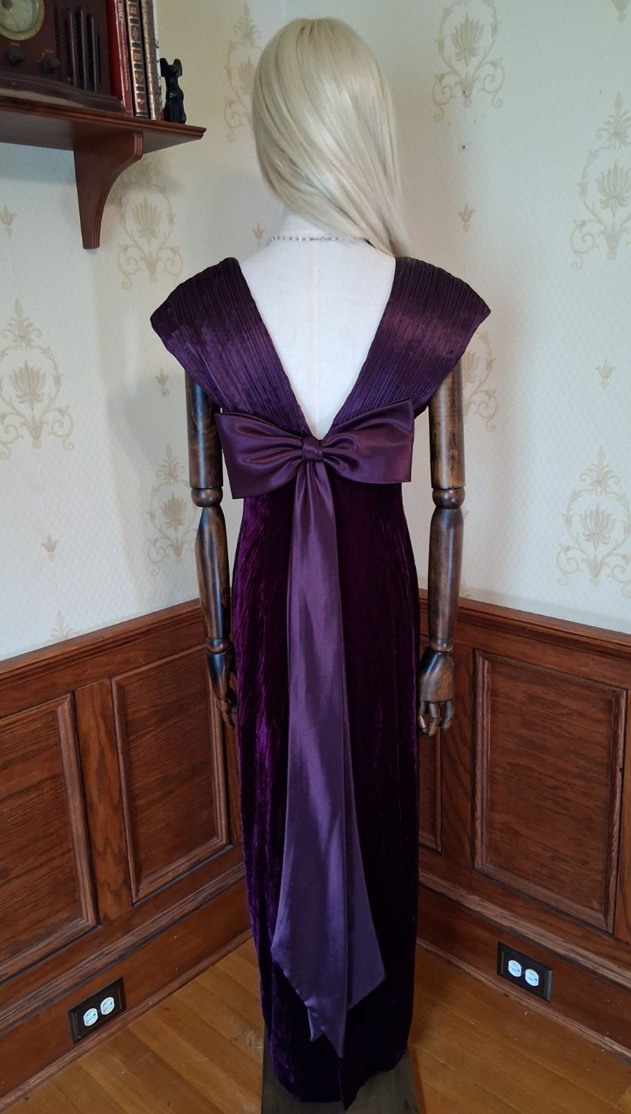 Vintage 1980s Jordan Fashions Union-Made Plum Velvet 80s-does-40s Evening Dress