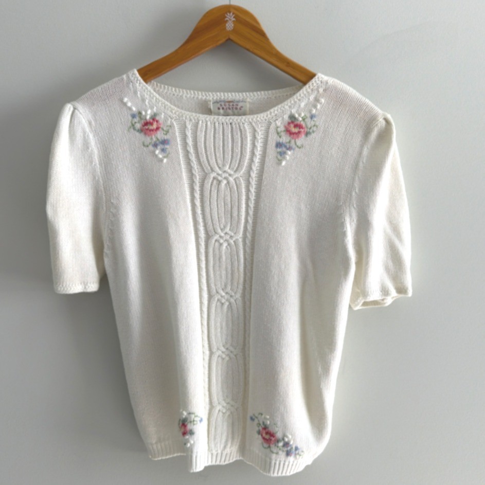 Susan Bristol Vintage 90s Hand Embroidered Floral Cable Knit Sweater White SZ 34