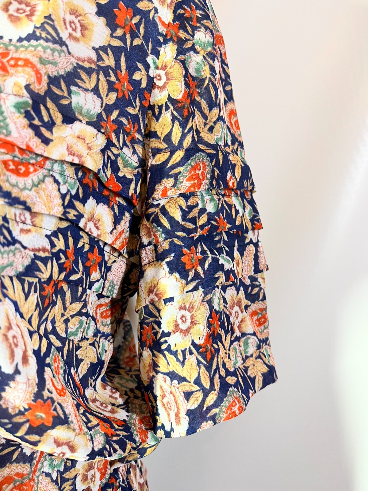 Vintage Unbranded Floral Shirtdress Sheer Lace Collar Fits 10/12