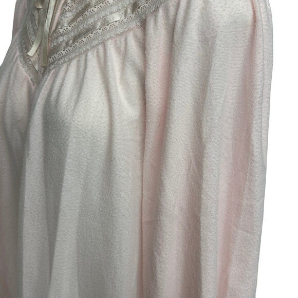 Vintage Gilligan O&rsquo;Malley Petite M Night Gown Pink Full Length Cottagecore Lace