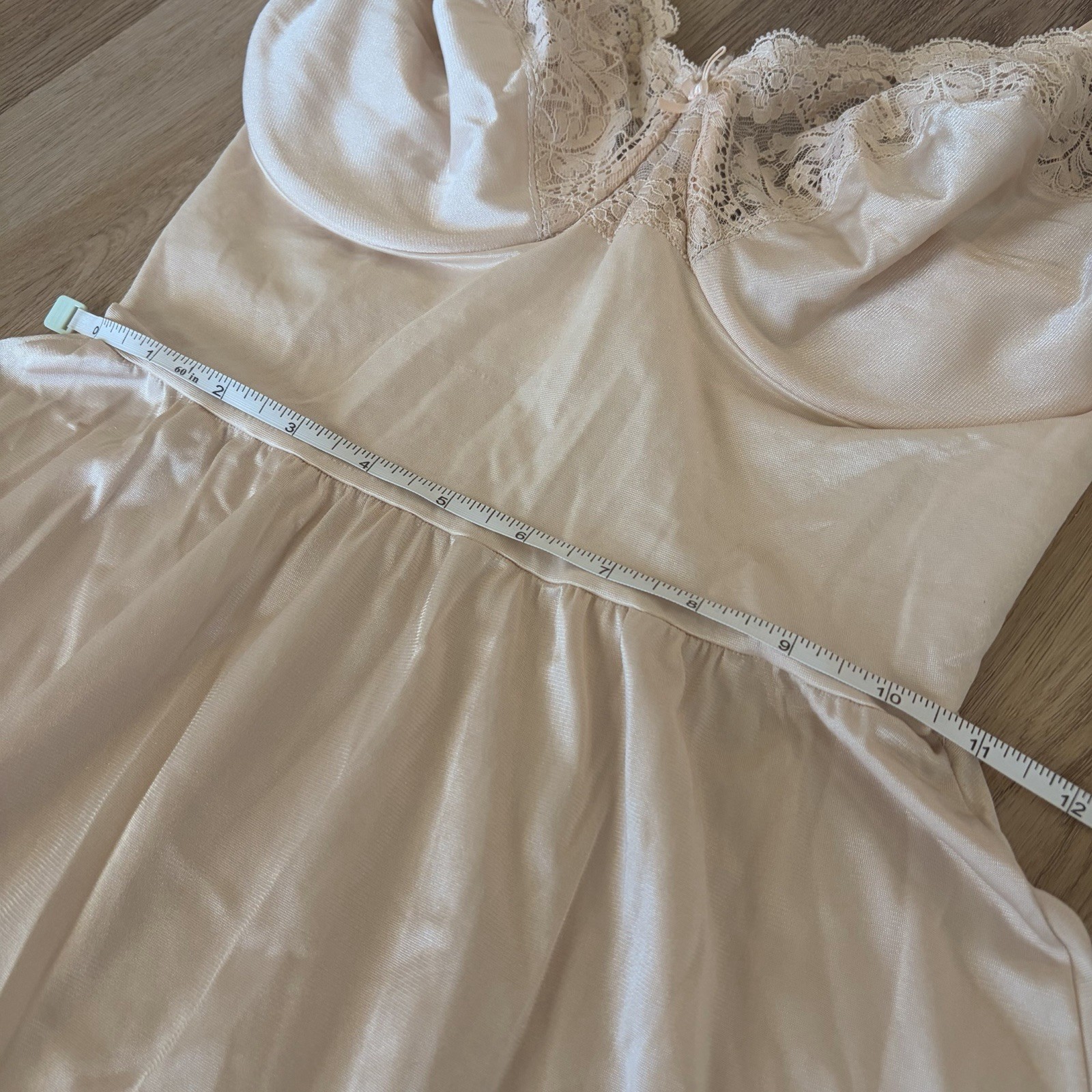 Vintage Vassarette Full Slip With Underwire Bra Nightgown Size 36 D Lace Cream