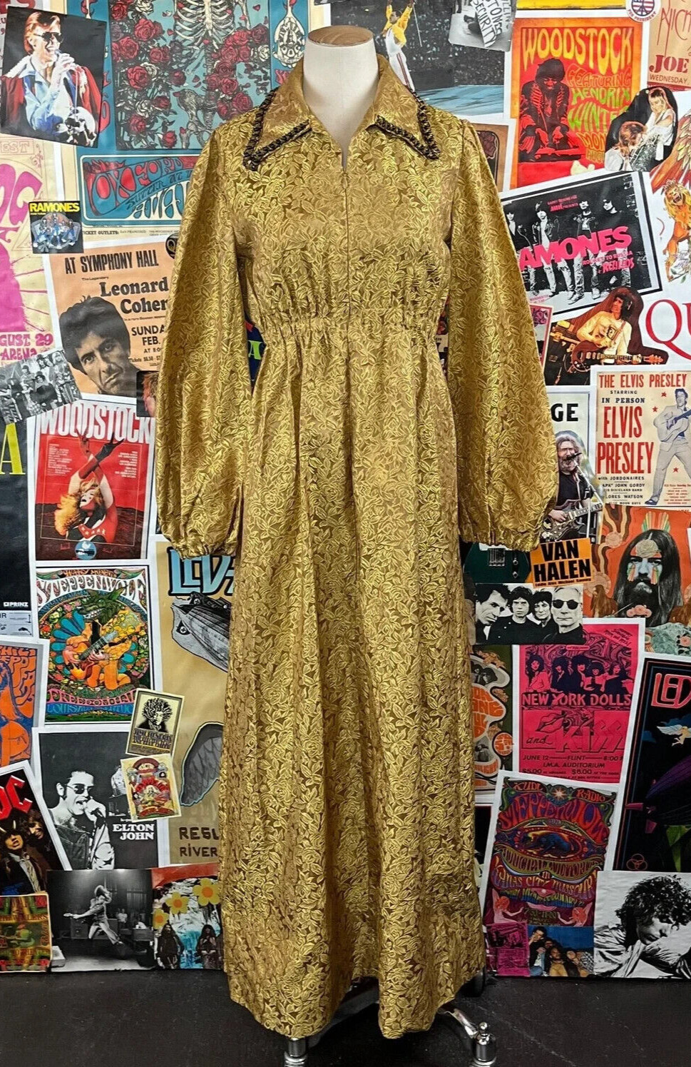 Vtg 60s Gold Blush Brocade Jacquard Metallic Bishop Sleeve Hostess Maxi Dress