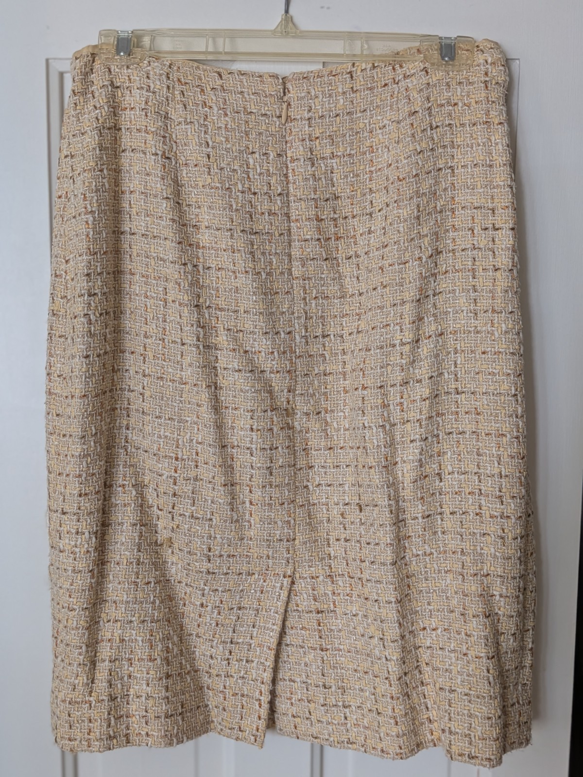 COMING SOON Vintage Oscar De La Renta Skirt Suit