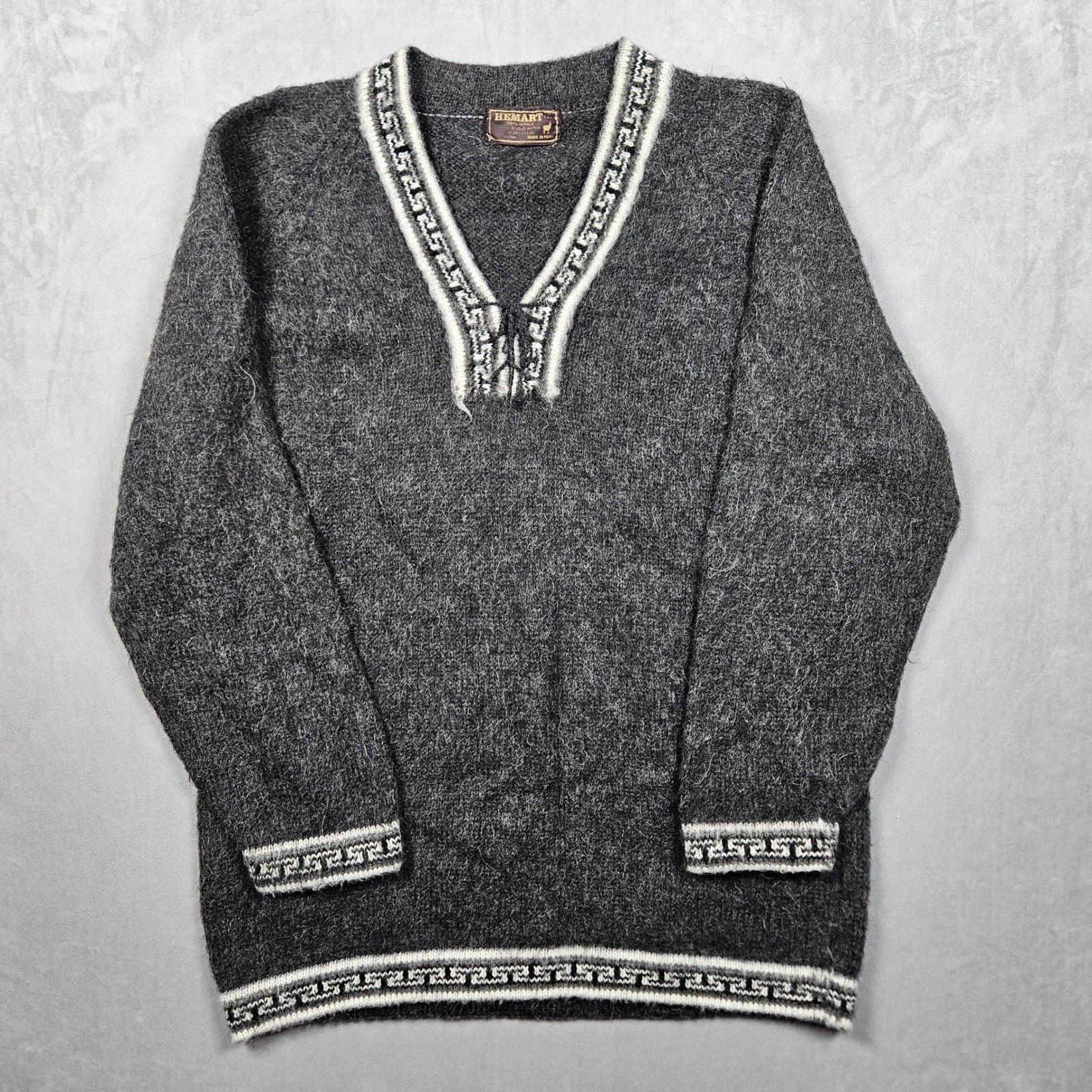 Vintage Alpaca Wool Sweater Womens Medium Charcoal Gray Hemart Lace Up