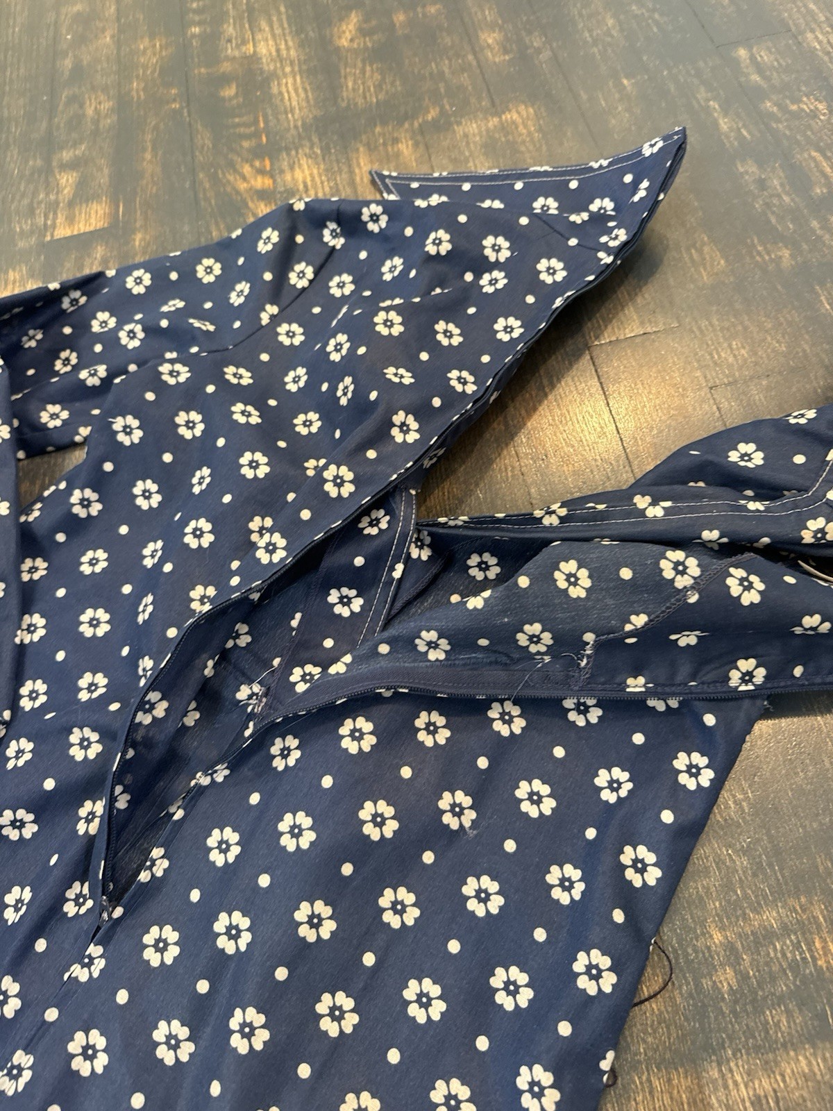 Vintage 1970s DW3 David Warren Collared Dress Navy & White Floral Belted Sz S/M