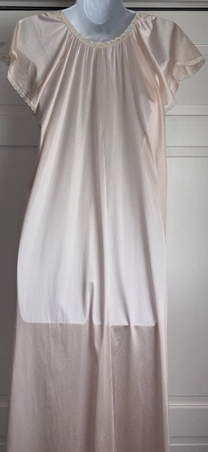 Vintage Miss Elaine Pink Long Nylon & Lace Slip Nightgown w/ Lace Small USA